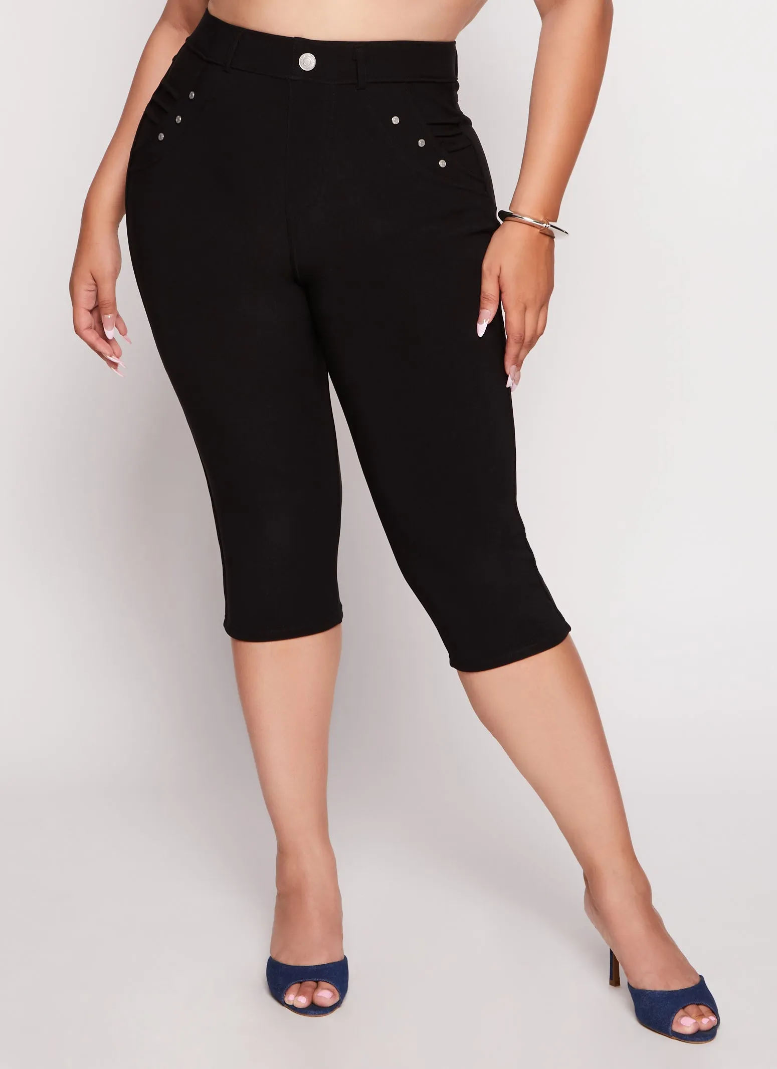 Plus Size Snatched High Waist Capri Pants sold by Rainbow product image thumbnail 2