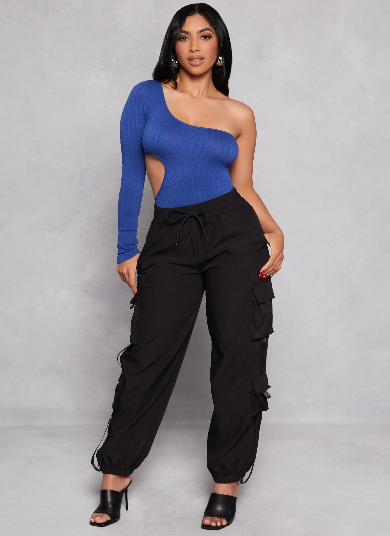 Seamless Cut Out One Shoulder Long Sleeve Bodysuit sold by Rainbow product image thumbnail 2