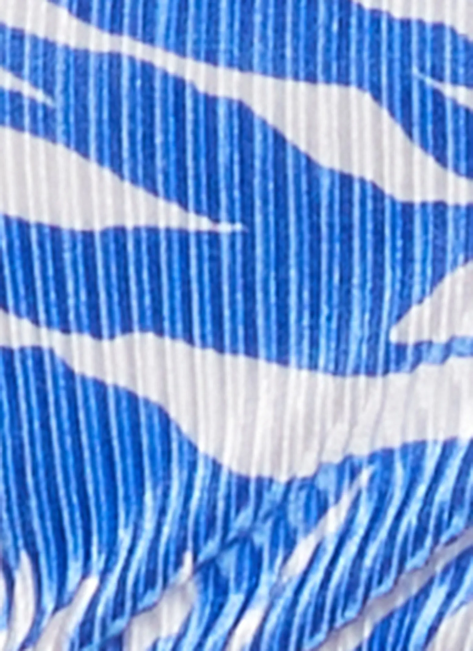 Plisse Printed Cropped Tube Top sold by Rainbow product image thumbnail 4