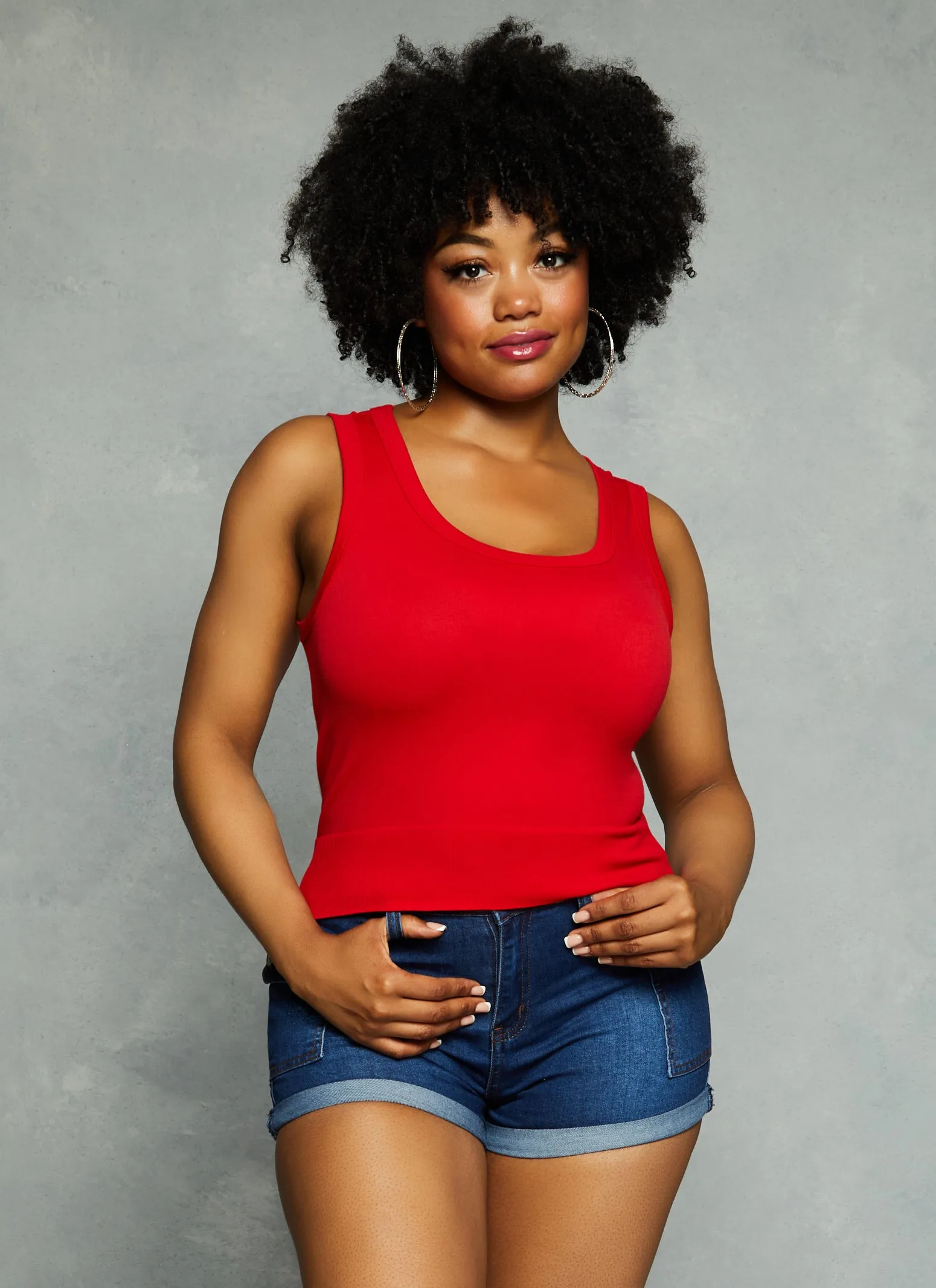 Plus Size Seamless Scoop Neck Tank Top sold by Rainbow product image thumbnail 2