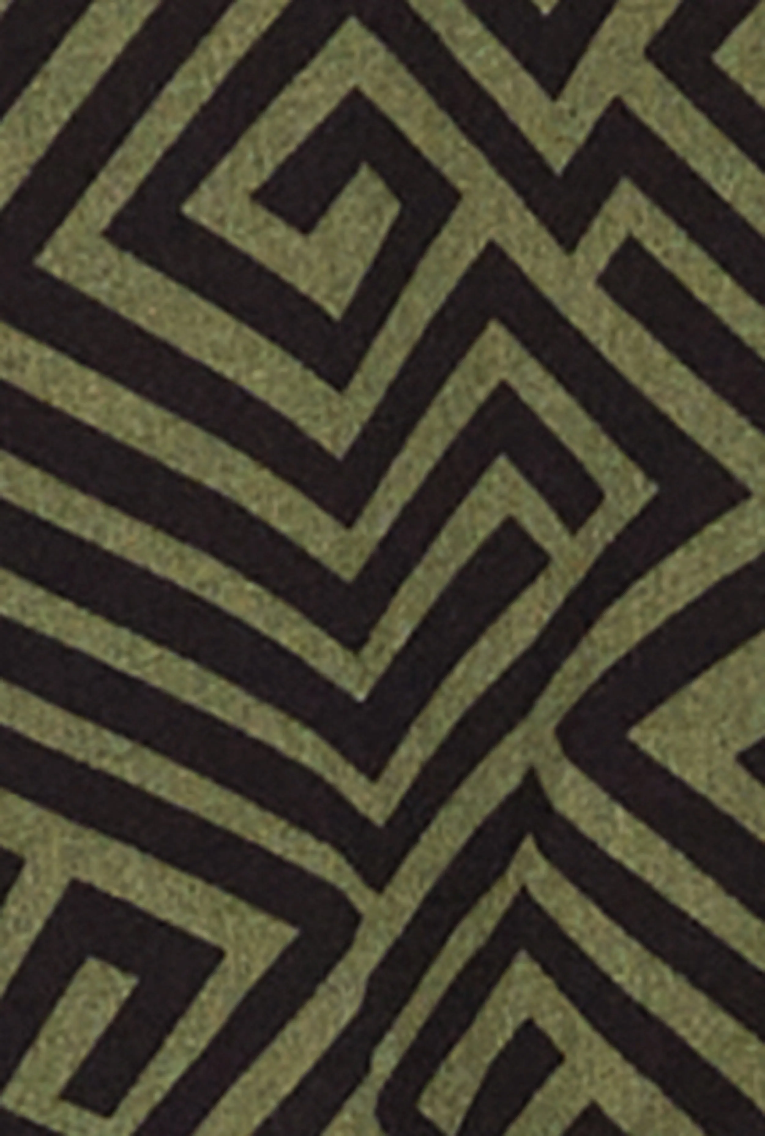 Plus Size Geometric Print High Low Shirt sold by Rainbow product image thumbnail 4