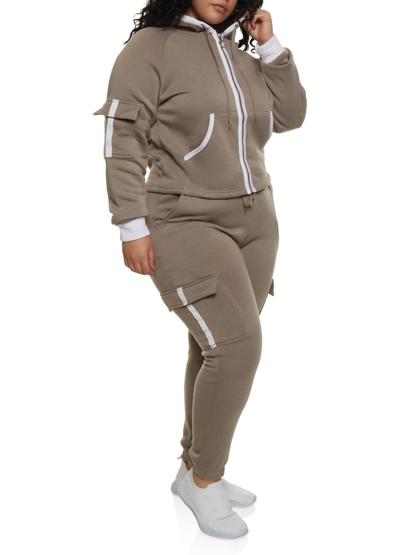 Plus Size Contrast Trim Cargo Pocket Sleeve Zip Front Hoodie sold by Rainbow product image thumbnail 2