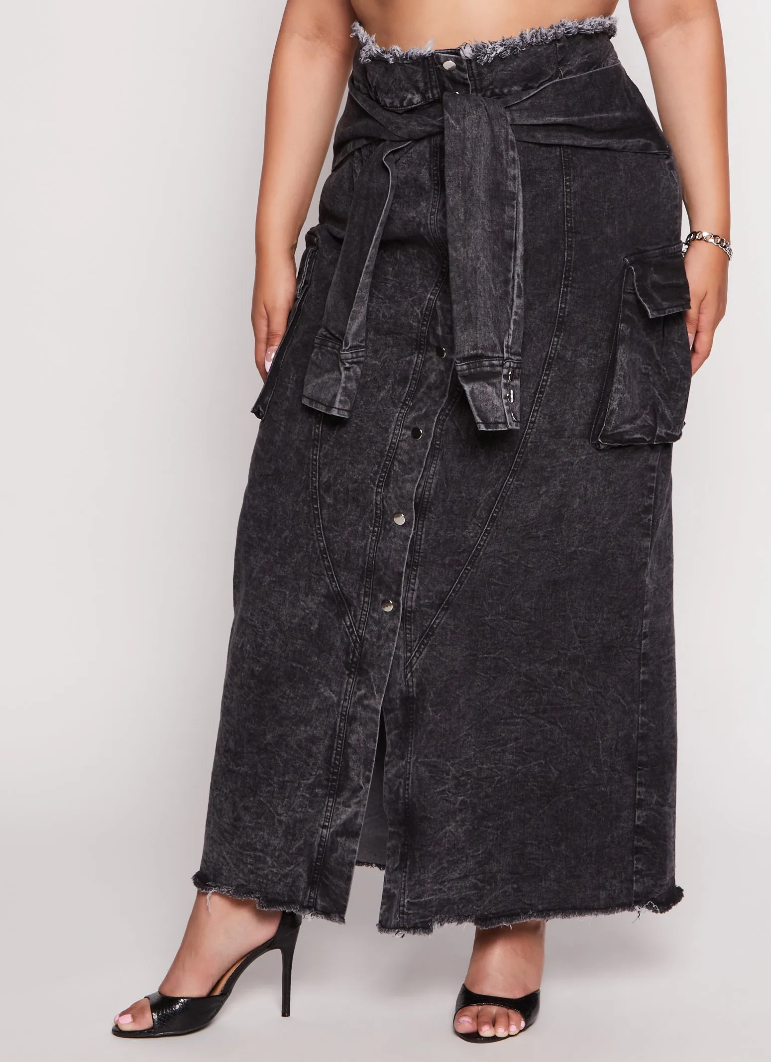 Plus Size Tie Waist Frayed Hem Denim Maxi Skirt sold by Rainbow product image thumbnail 2