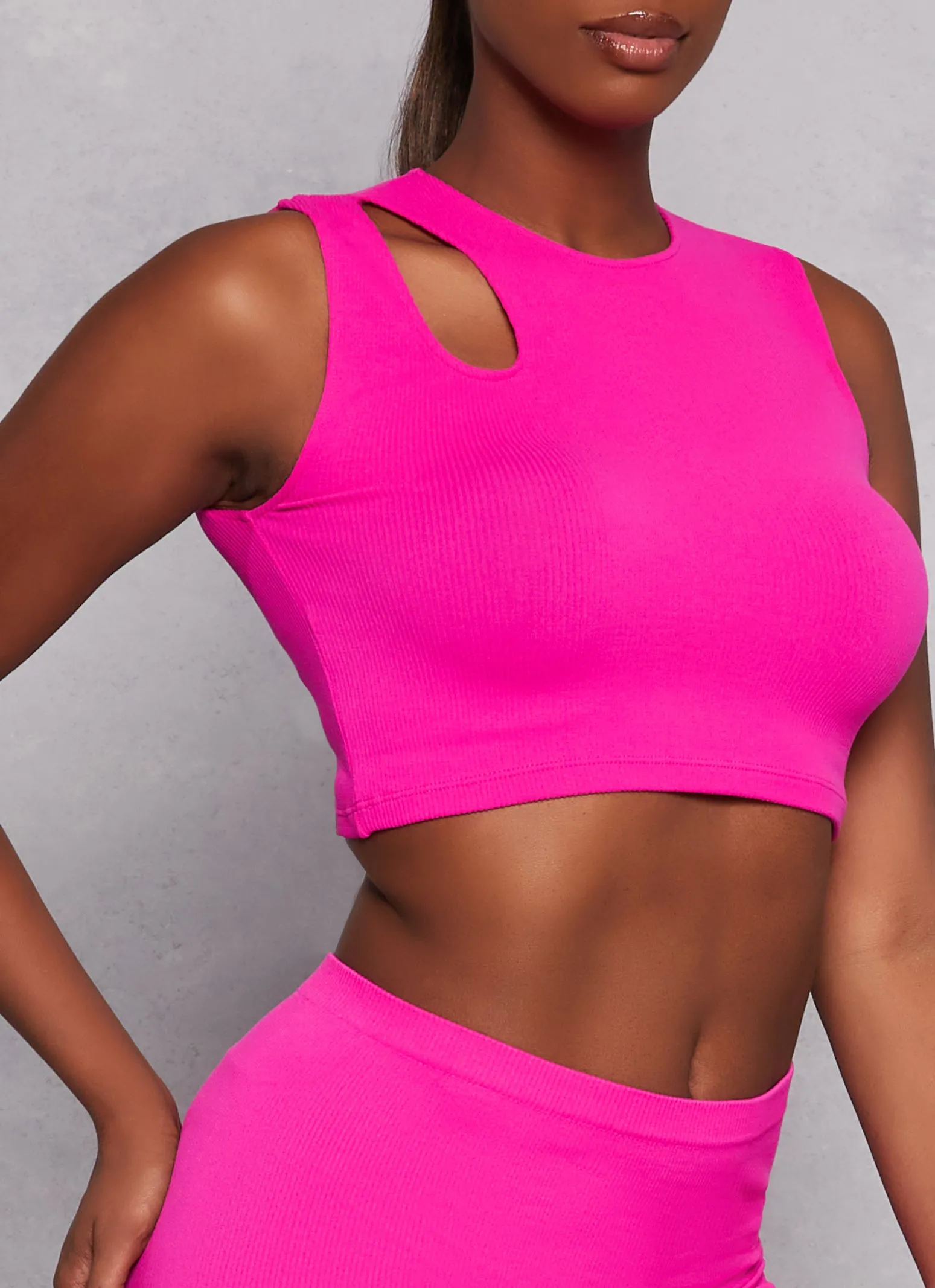 Seamless Keyhole Cropped Tank Top sold by Rainbow
