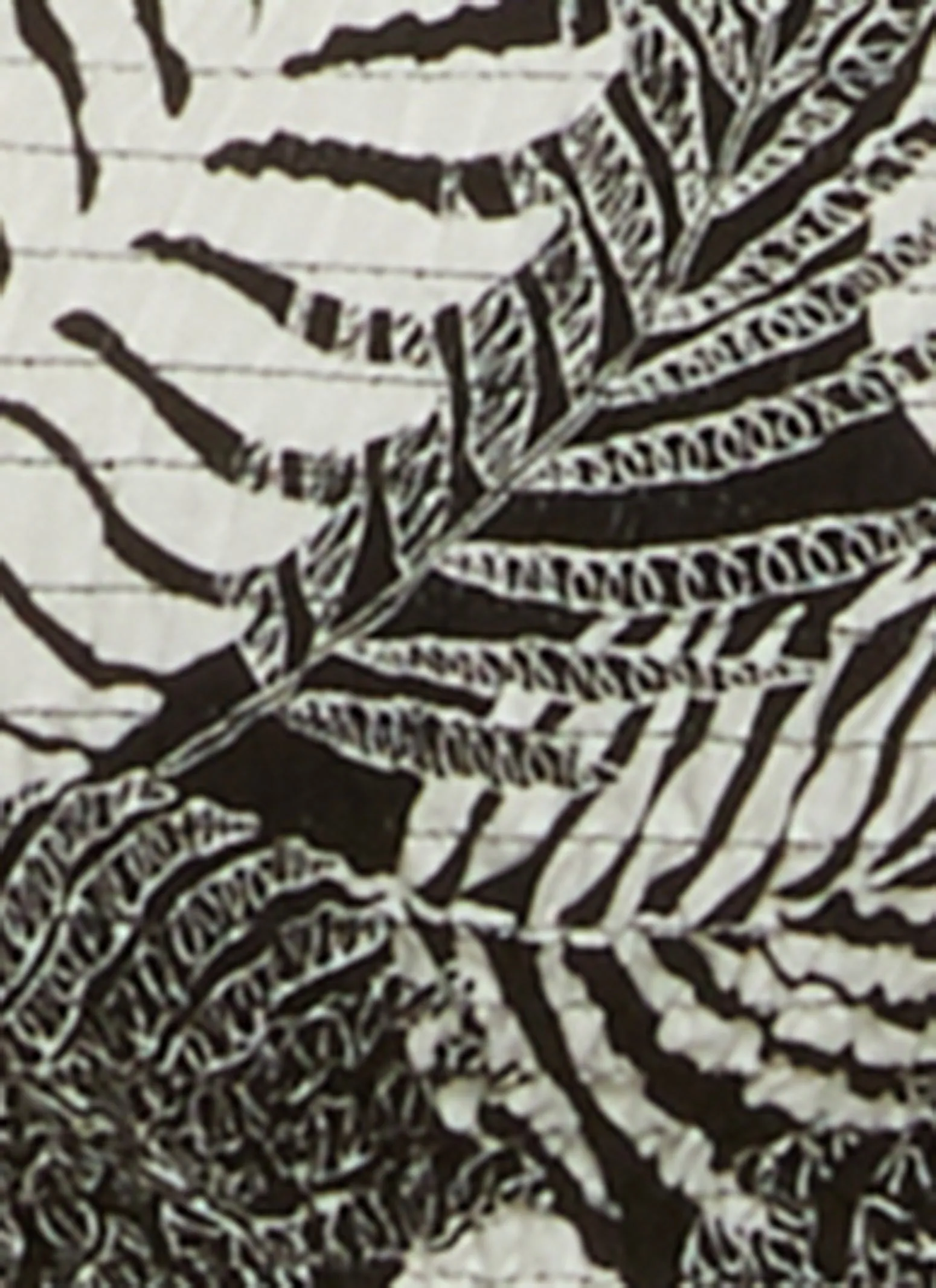 Plus Size Tropical Print Smocked Crop Top sold by Rainbow product image thumbnail 4