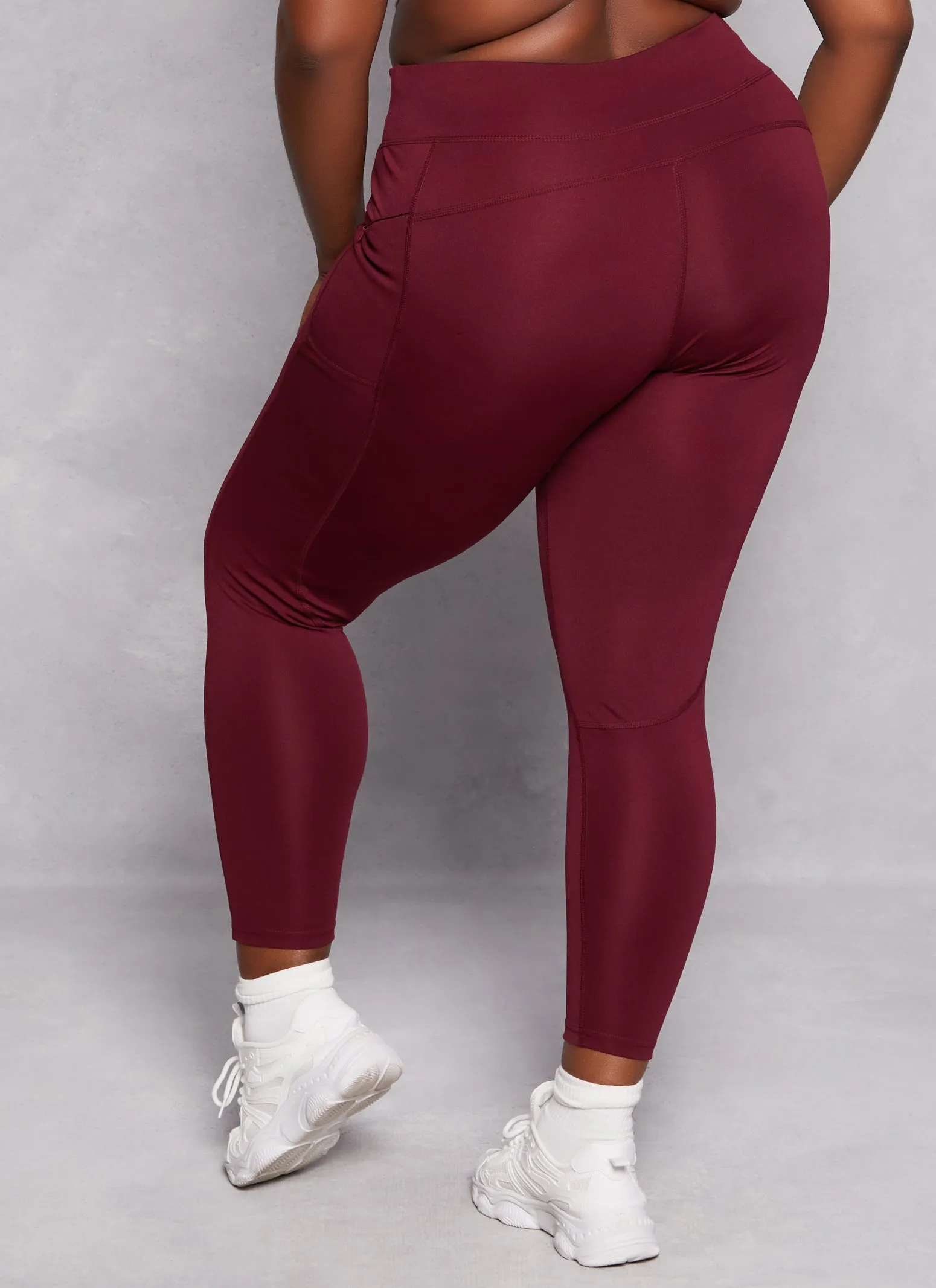 Plus Size High Waist Zip Pocket Leggings sold by Rainbow product image thumbnail 3