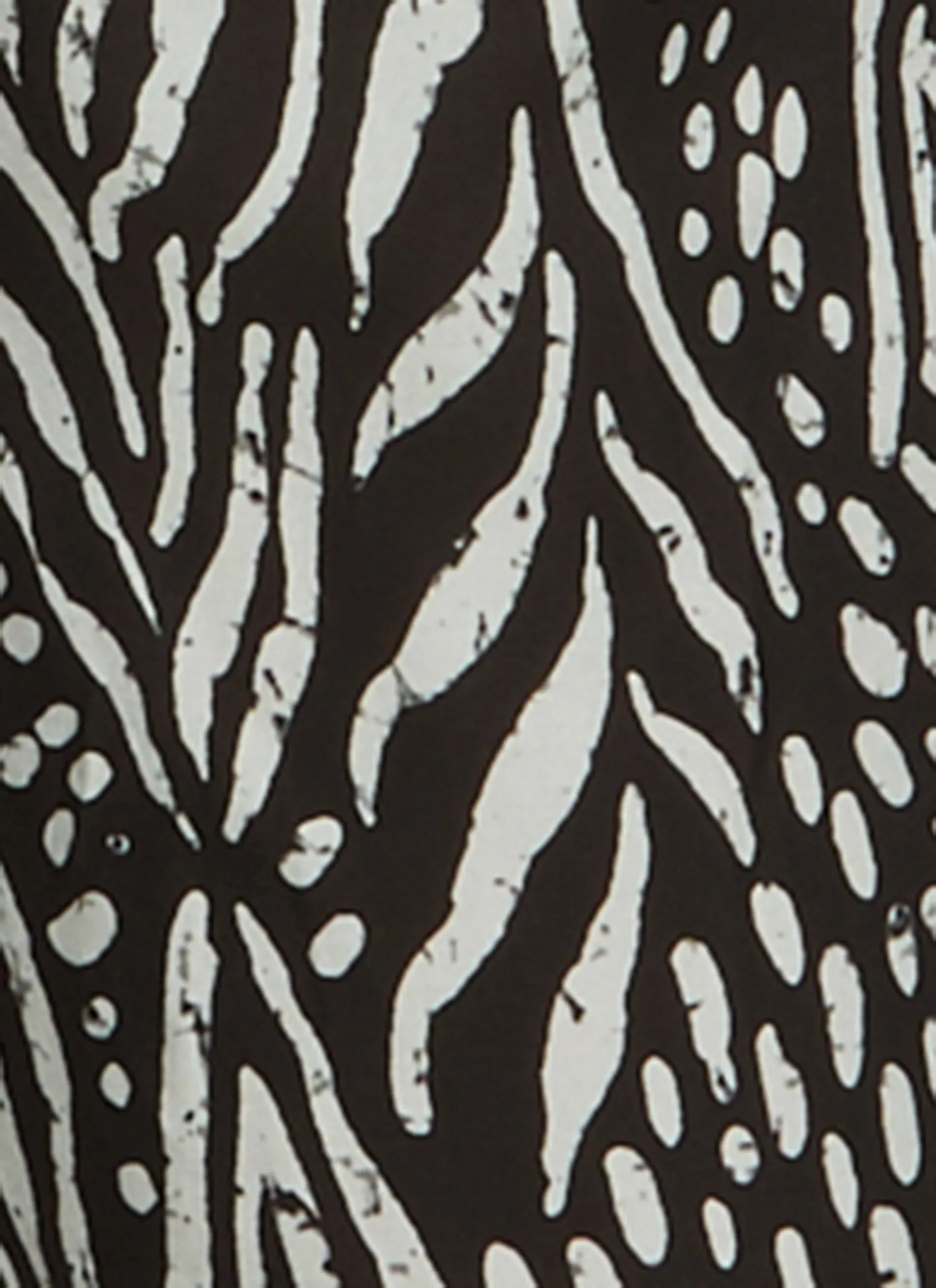 Plus Size Smocked Waist Printed Wide Leg Pants sold by Rainbow product image thumbnail 3