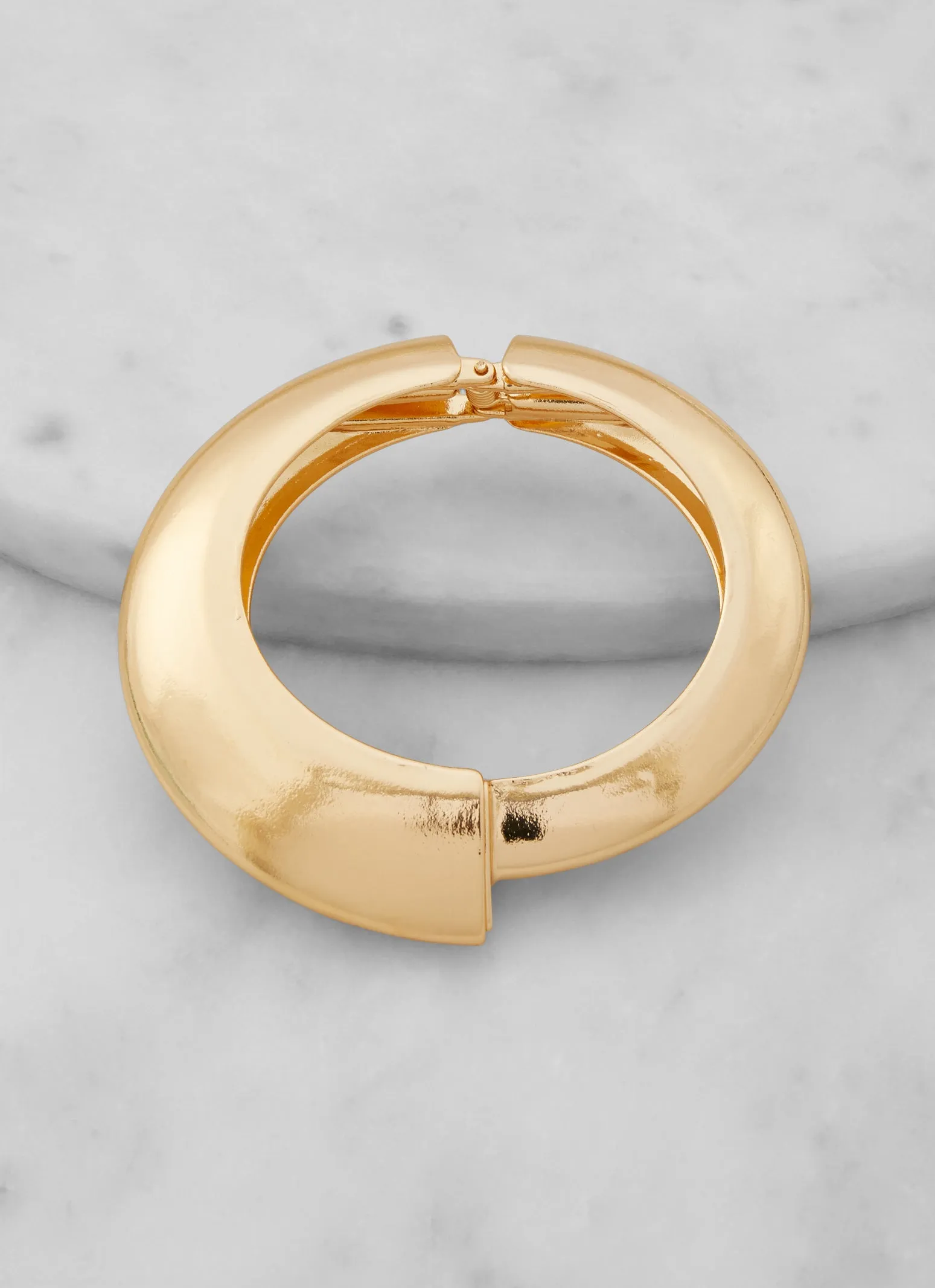 Metallic Chunky Hinge Bracelet sold by Rainbow product image thumbnail 2