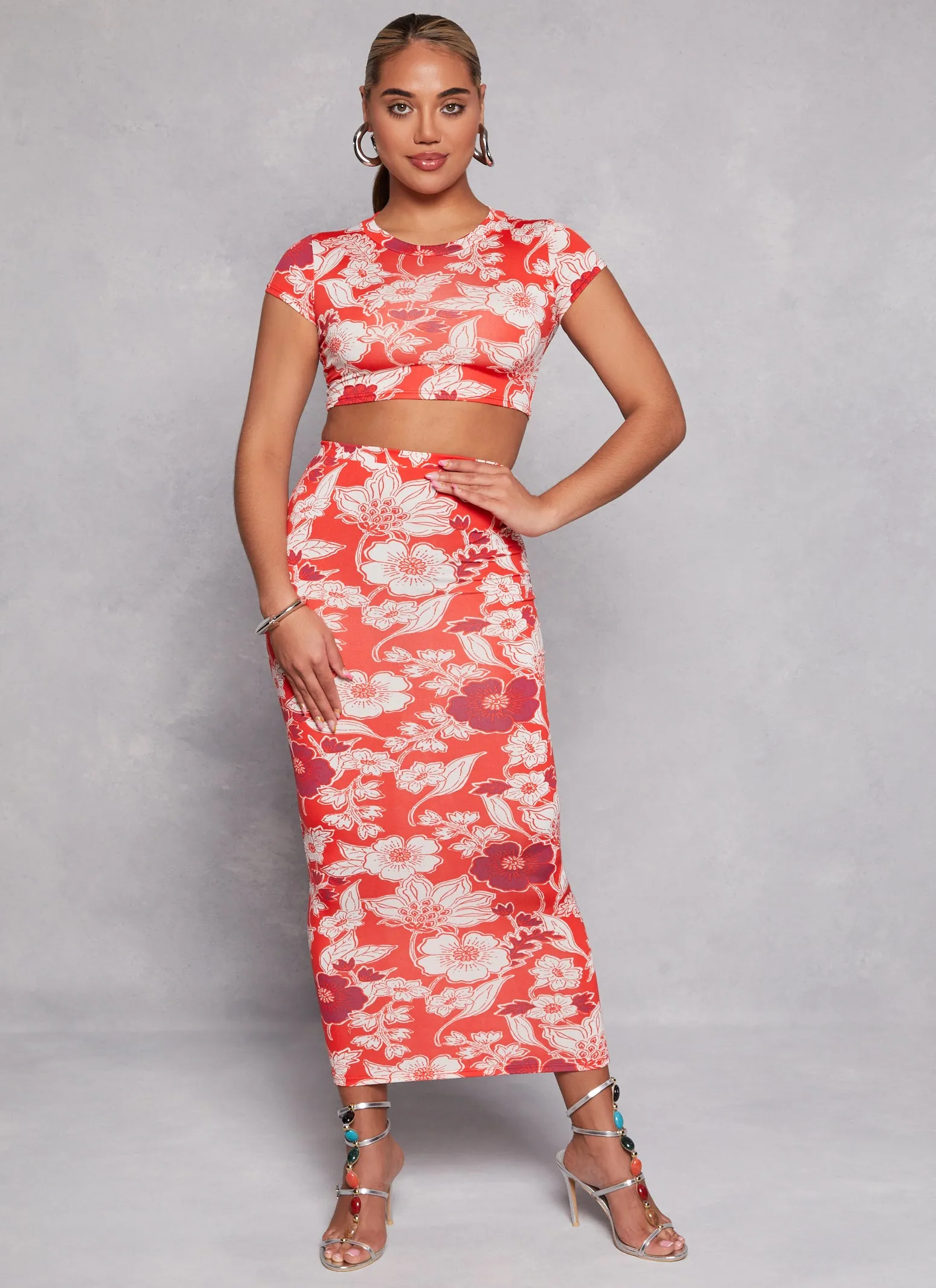 Floral Print Short Sleeve Crop Top sold by Rainbow product image thumbnail 2