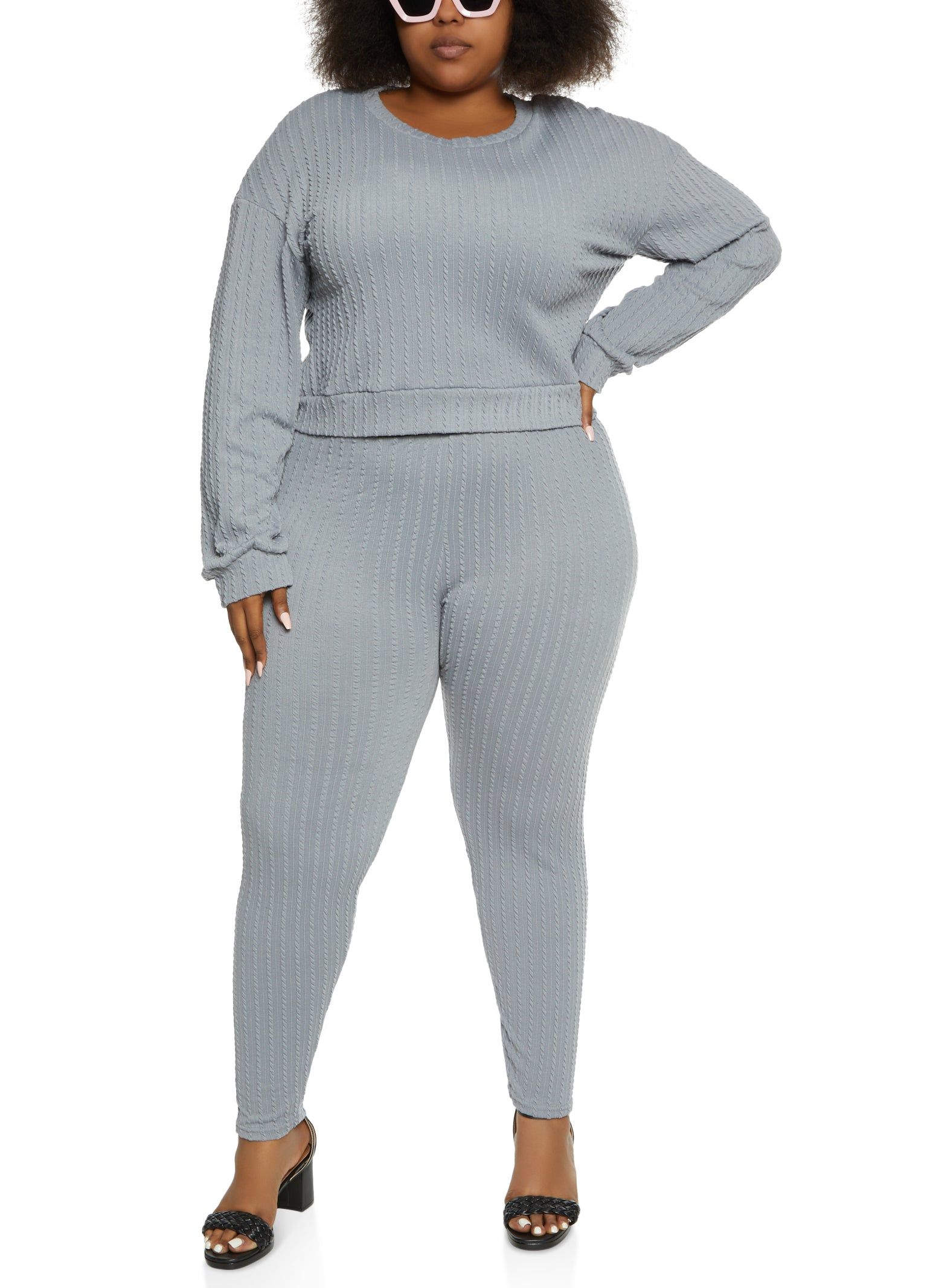 Plus Size Textured Knit Cropped Sweatshirt sold by Rainbow product image thumbnail 2