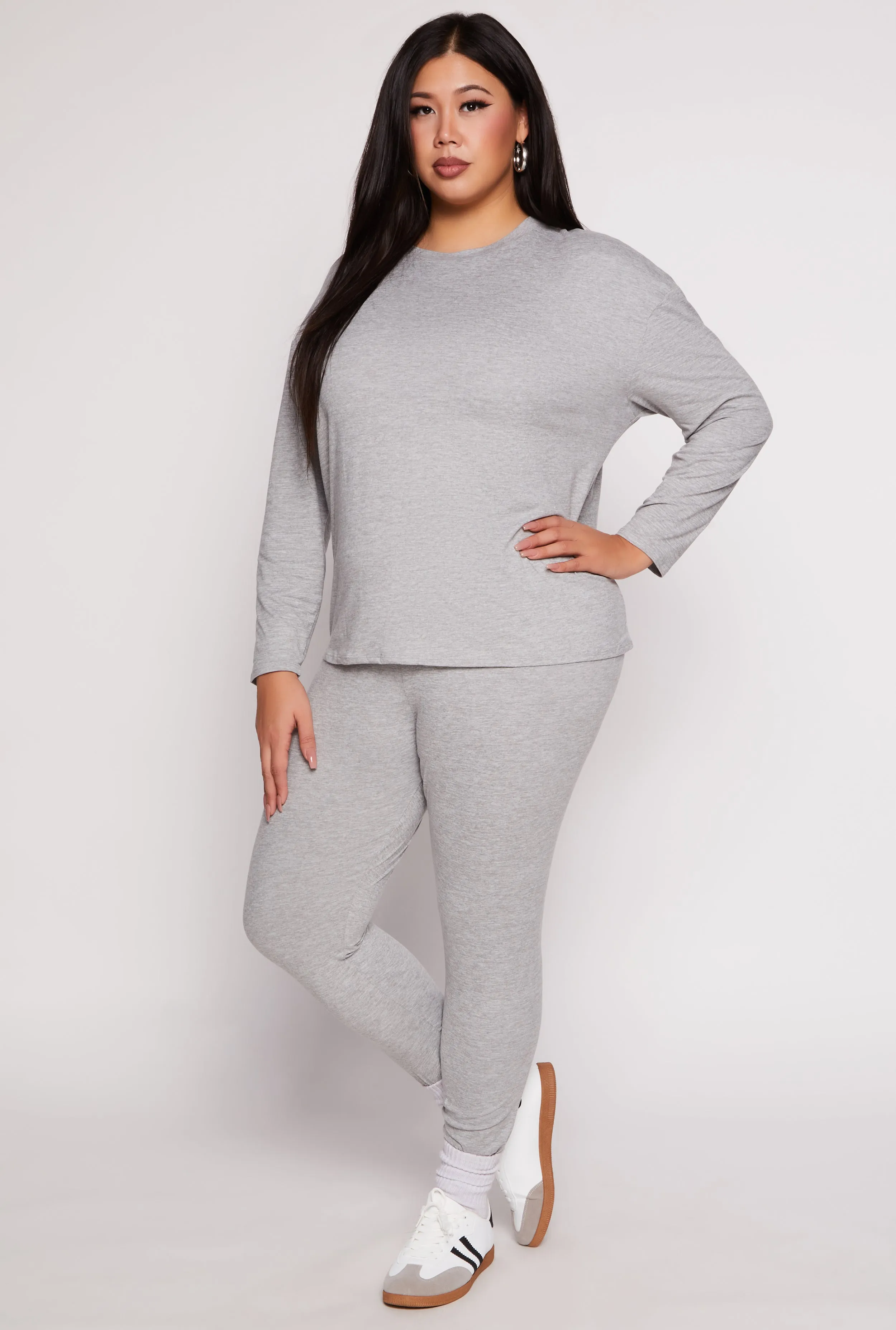 Plus Size Solid Crew Neck Long Sleeve Top sold by Rainbow product image thumbnail 2