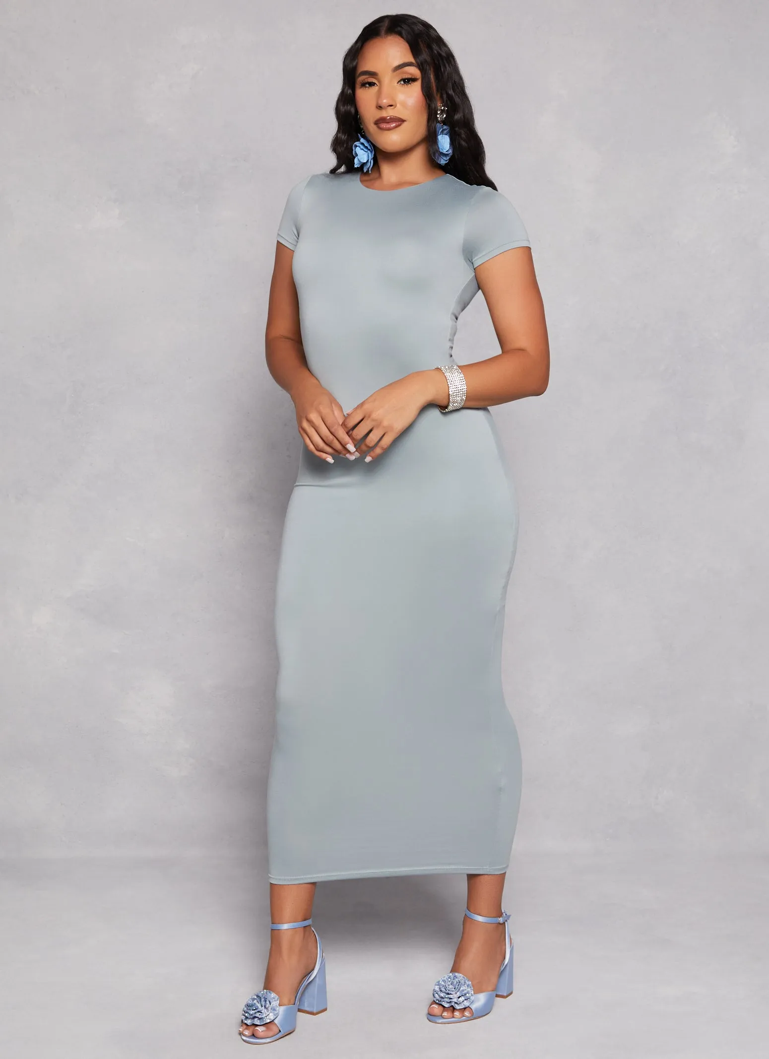 Double Layered Crew Neck Maxi Dress sold by Rainbow product image thumbnail 2