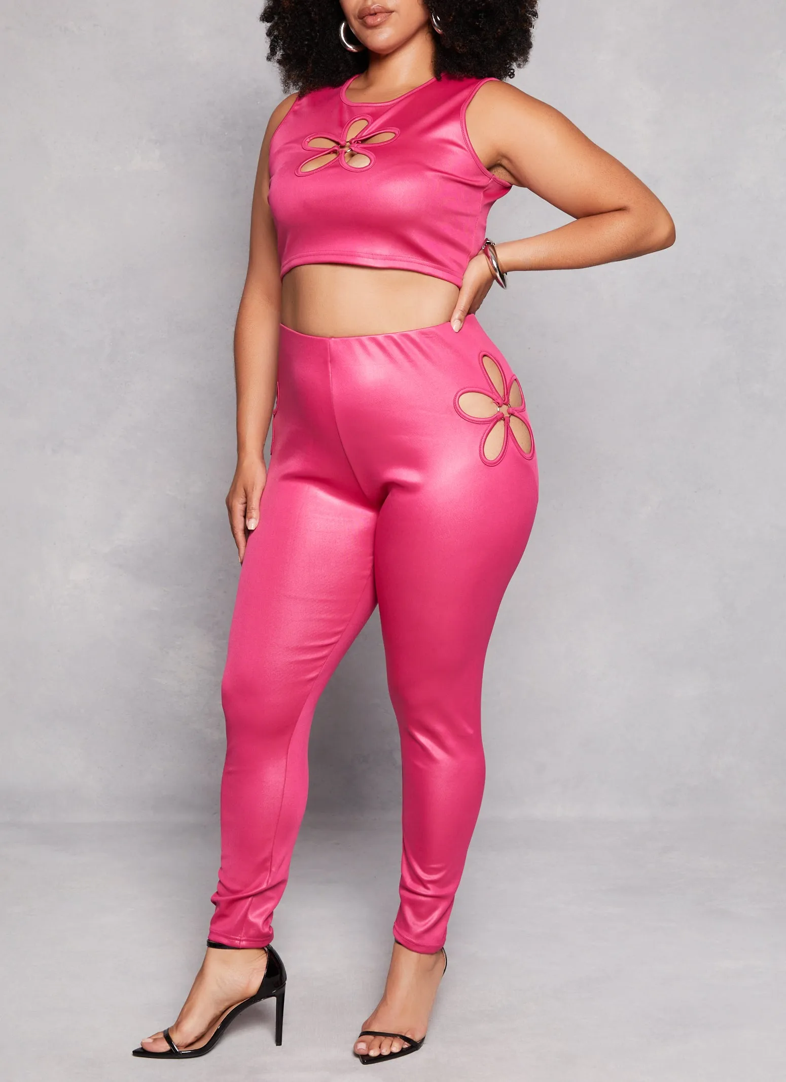 Plus Size O Ring Flower Cut Out Crop Top sold by Rainbow product image thumbnail 2