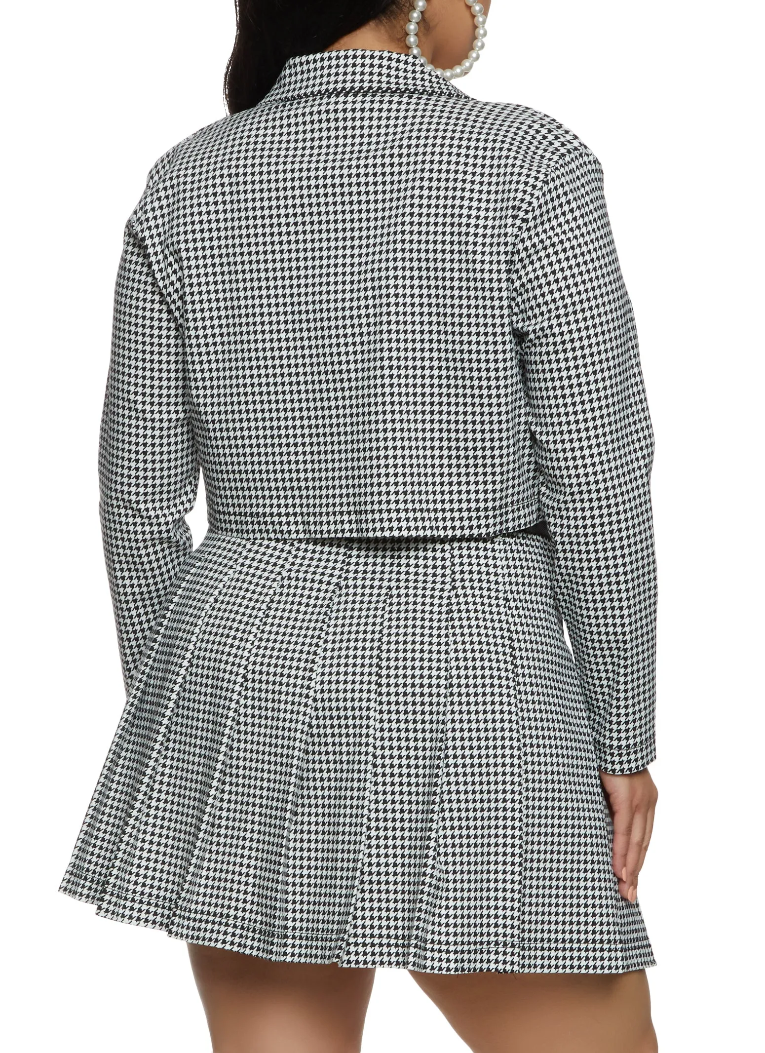 Plus Size Pocket Detail Snap Button Front Cropped Jacket sold by Rainbow product image thumbnail 3