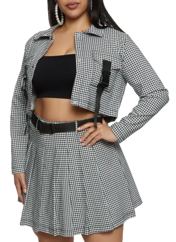 Plus Size Pocket Detail Snap Button Front Cropped Jacket sold by Rainbow