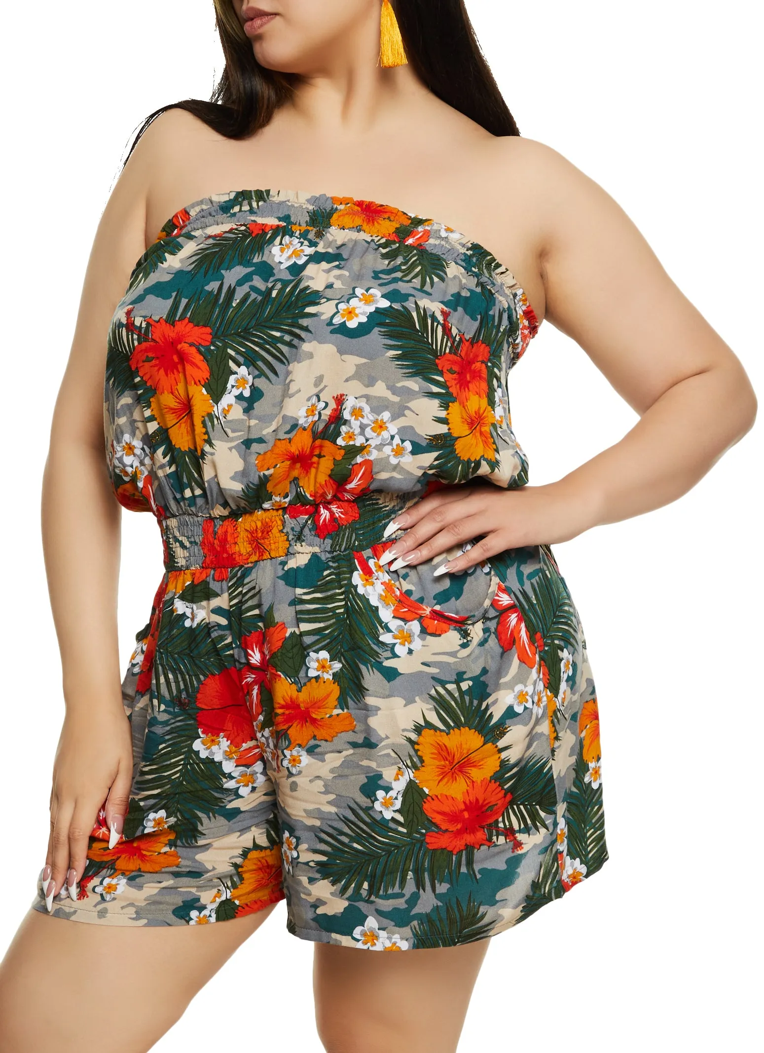Plus Size Camo Floral Print Strapless Smocked Waist Romper sold by Rainbow product image thumbnail 2
