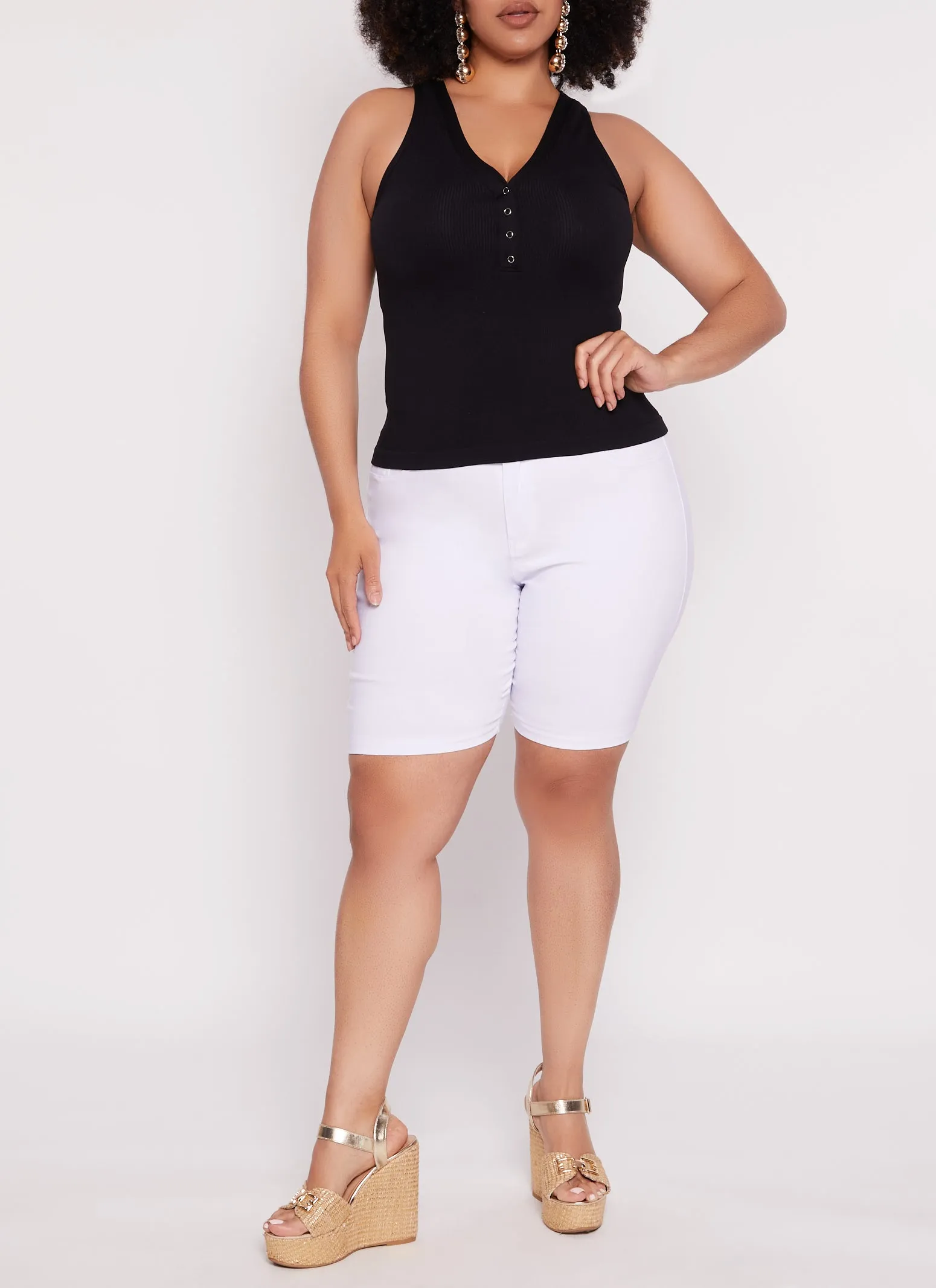 Plus Size Seamless Ribbed Snap Button Tank Top sold by Rainbow product image thumbnail 2