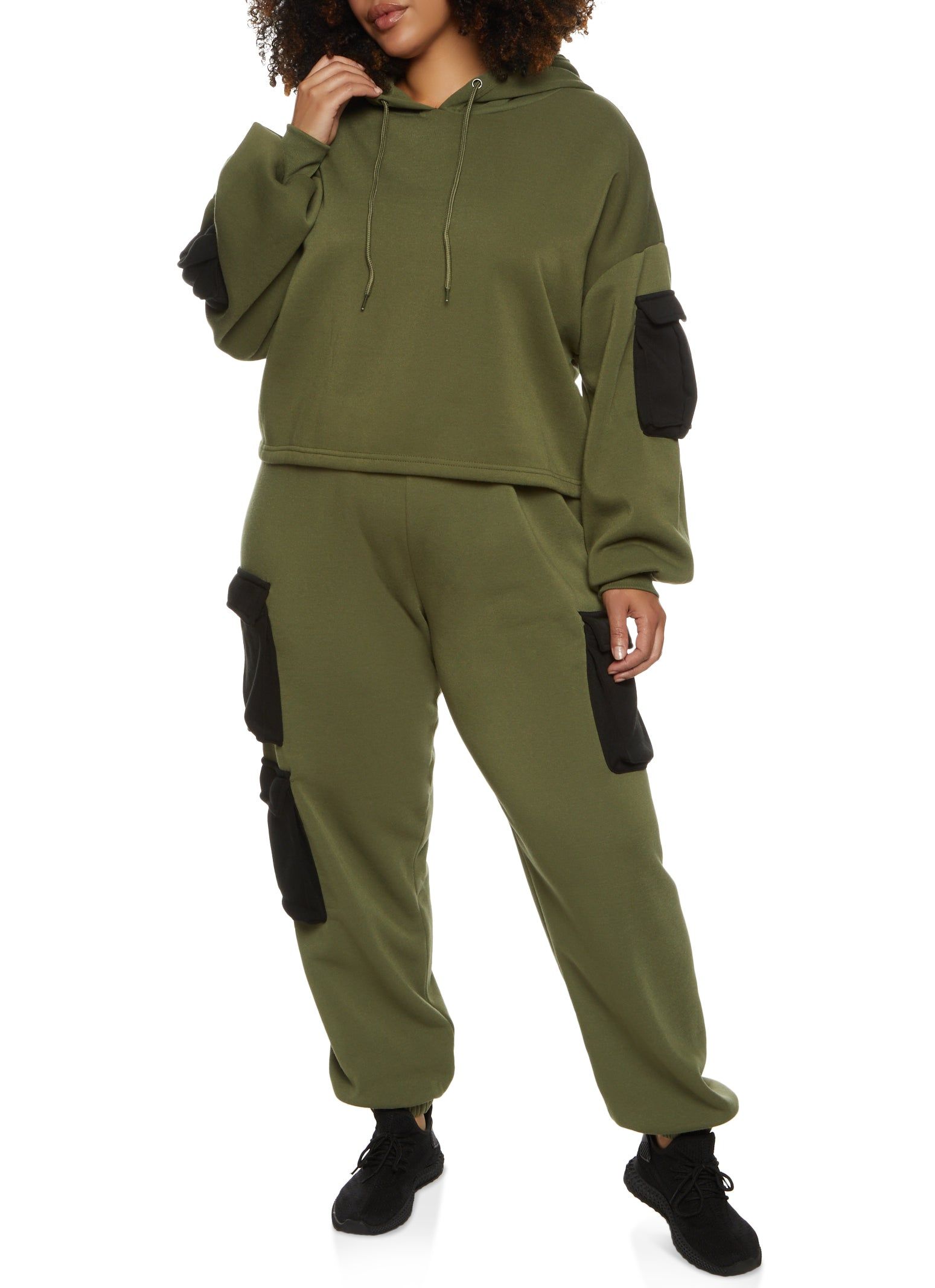 Plus Size Color Block Cargo Pocket Cropped Hoodie sold by Rainbow product image thumbnail 2