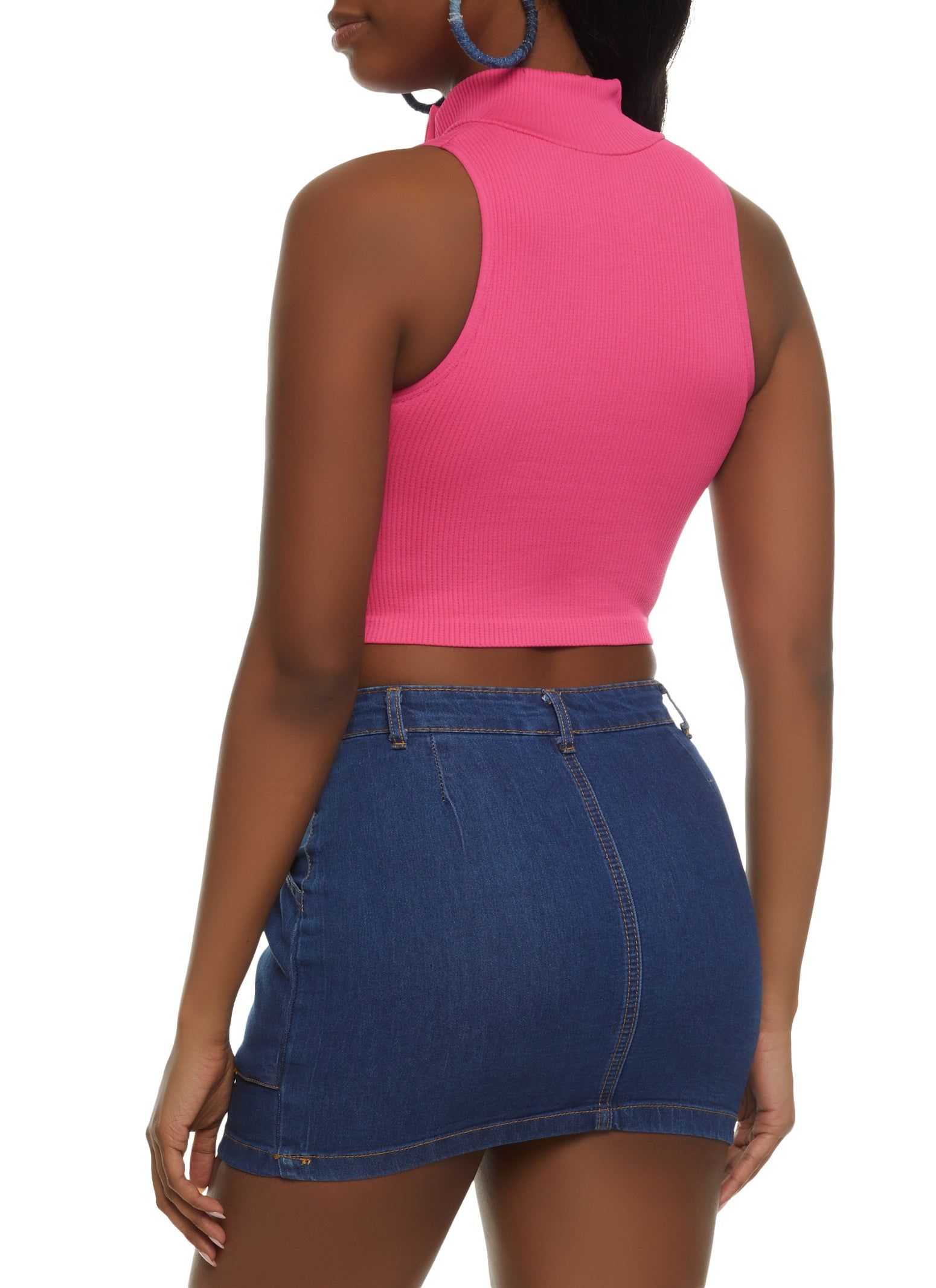 Seamless Half Zip Cropped Tank Top sold by Rainbow product image thumbnail 2