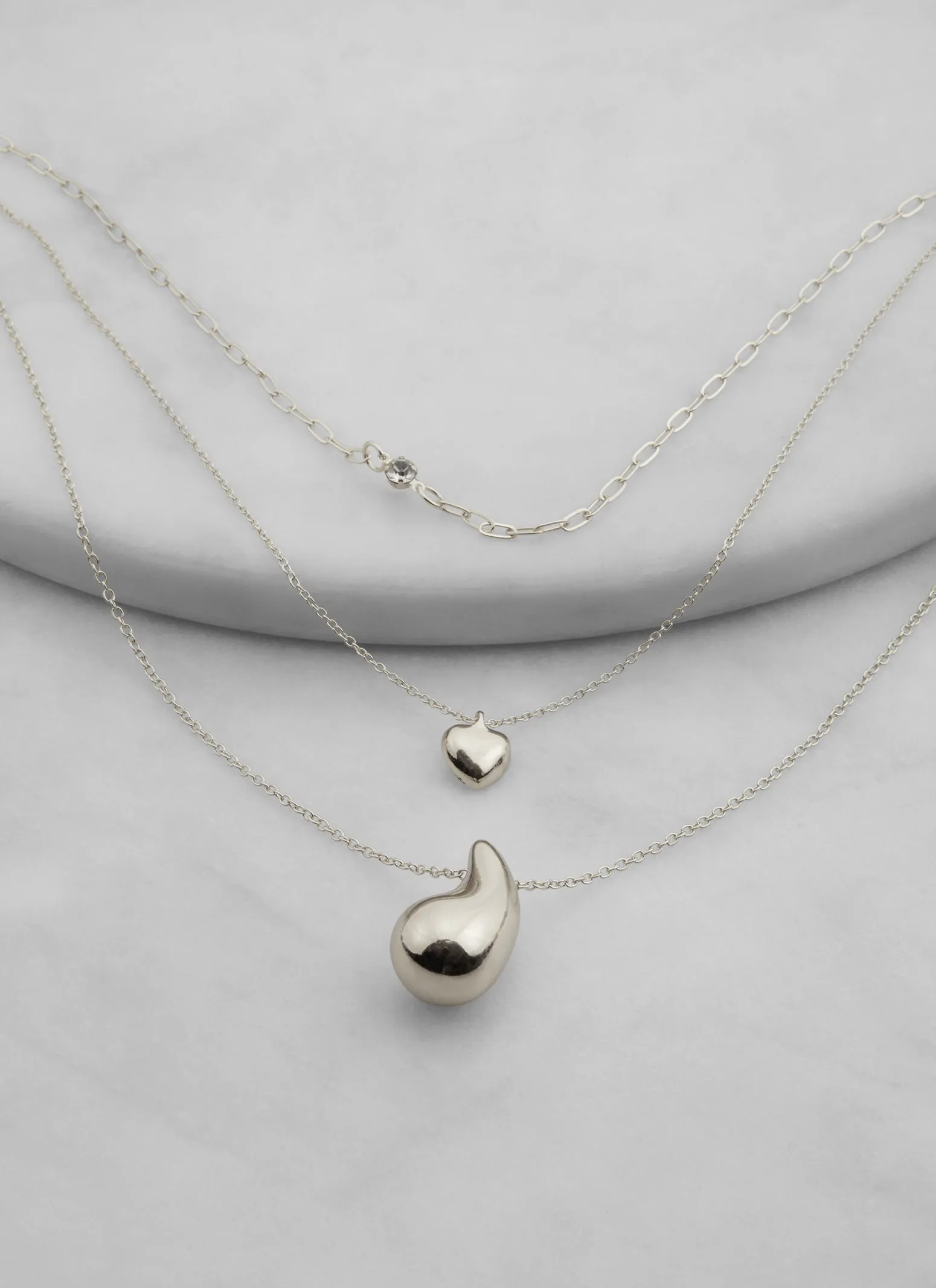 Metallic Teardrop Layered Necklace sold by Rainbow product image thumbnail 2