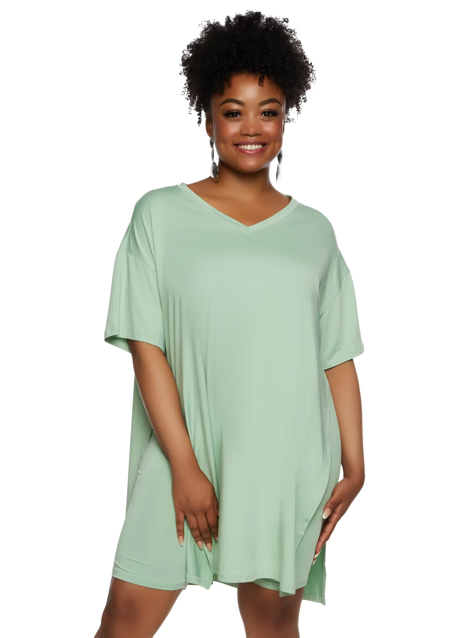 Plus Size Daisy Side Slit Oversized Tee sold by Rainbow product image thumbnail 2