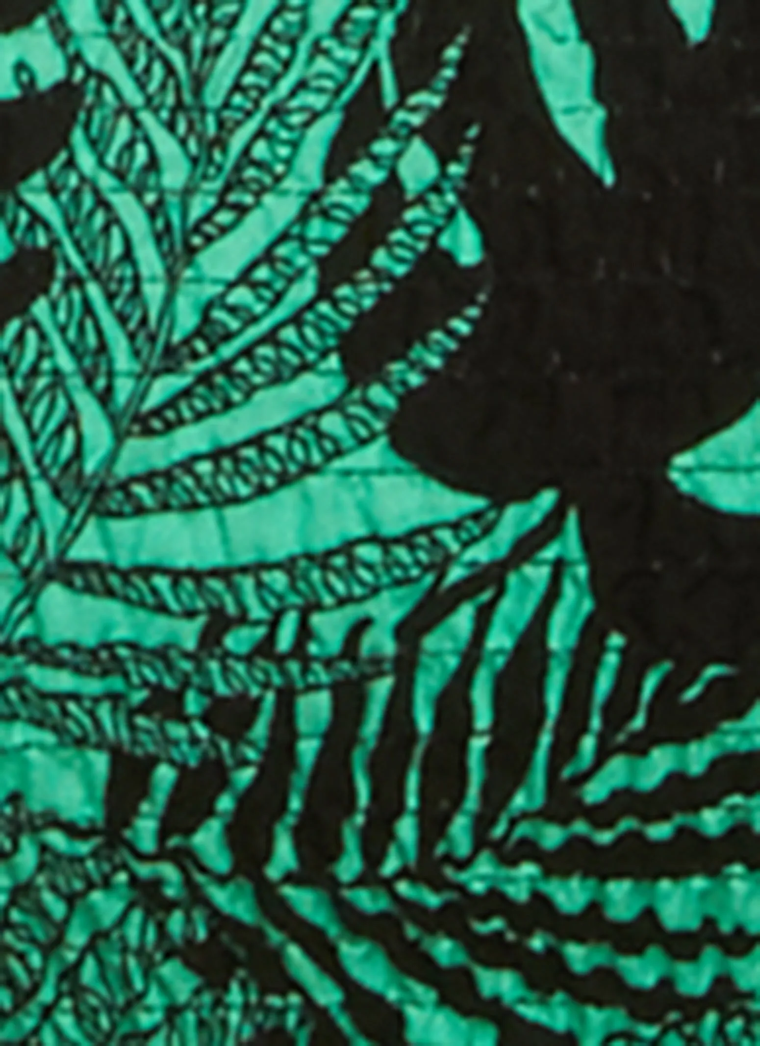 Plus Size Tropical Print Smocked Crop Top sold by Rainbow product image thumbnail 4