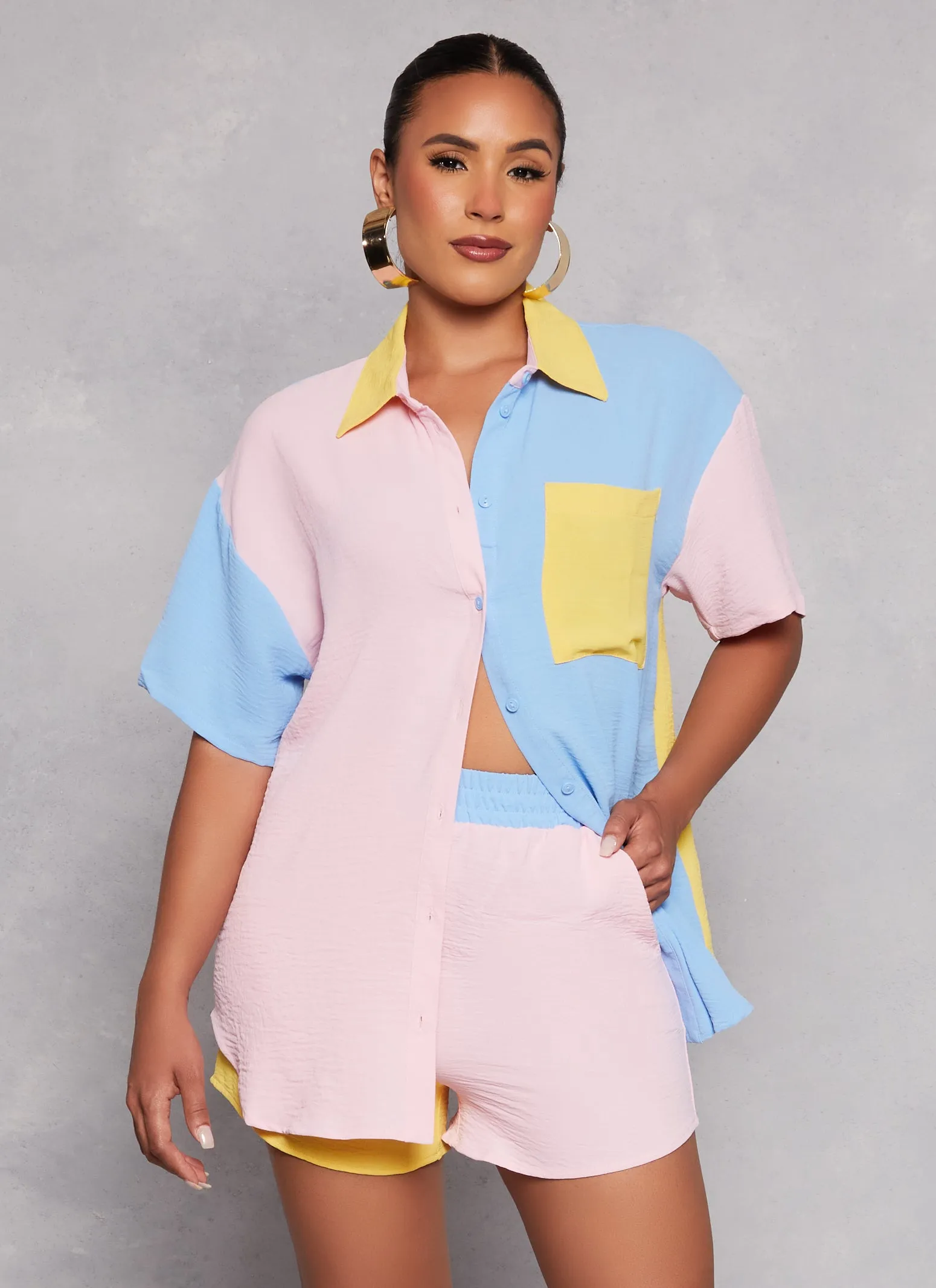 Airy Crepe Knit Color Block Shirt sold by Rainbow