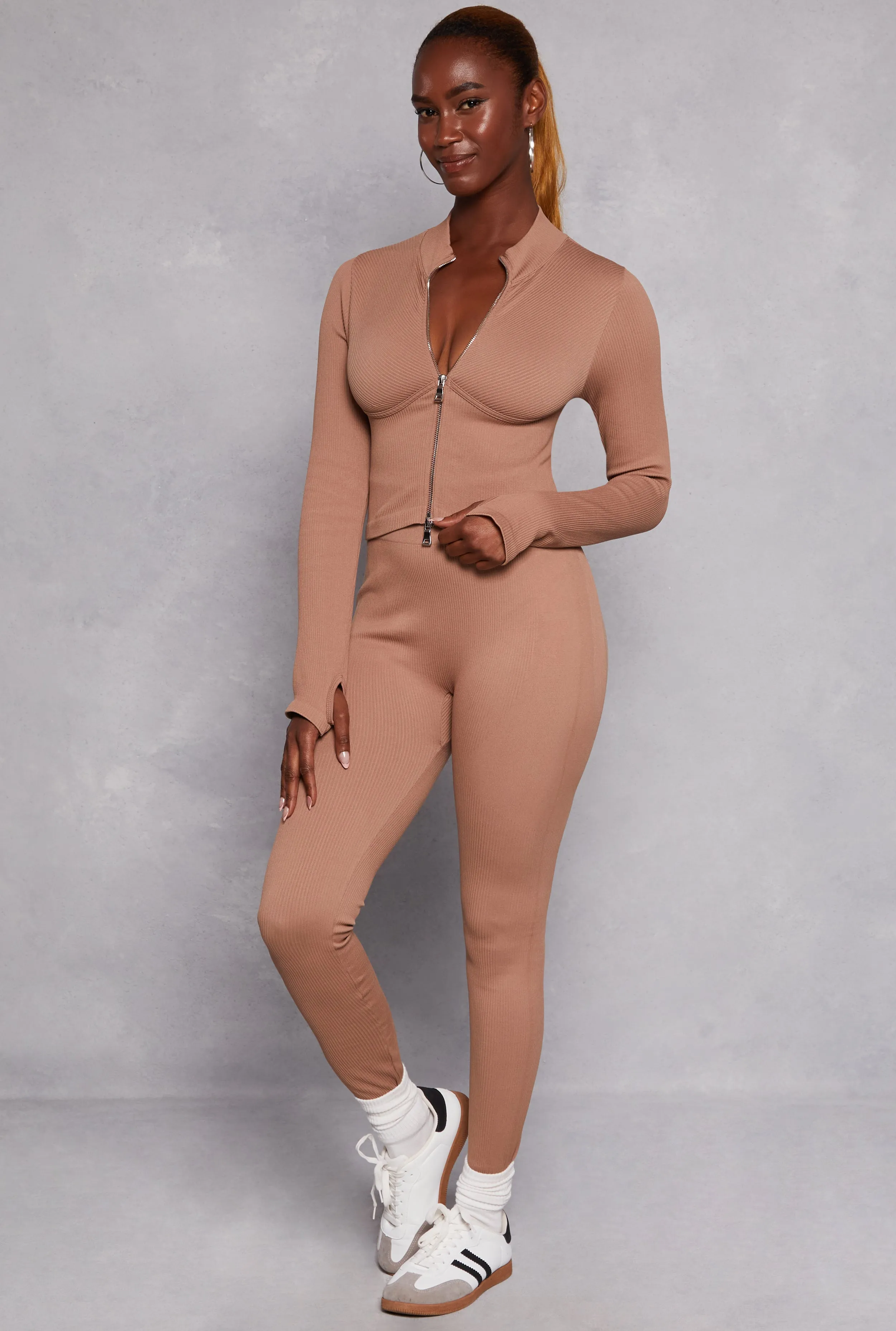 Solid Seamless Zip Front Cropped Track Jacket sold by Rainbow product image thumbnail 2