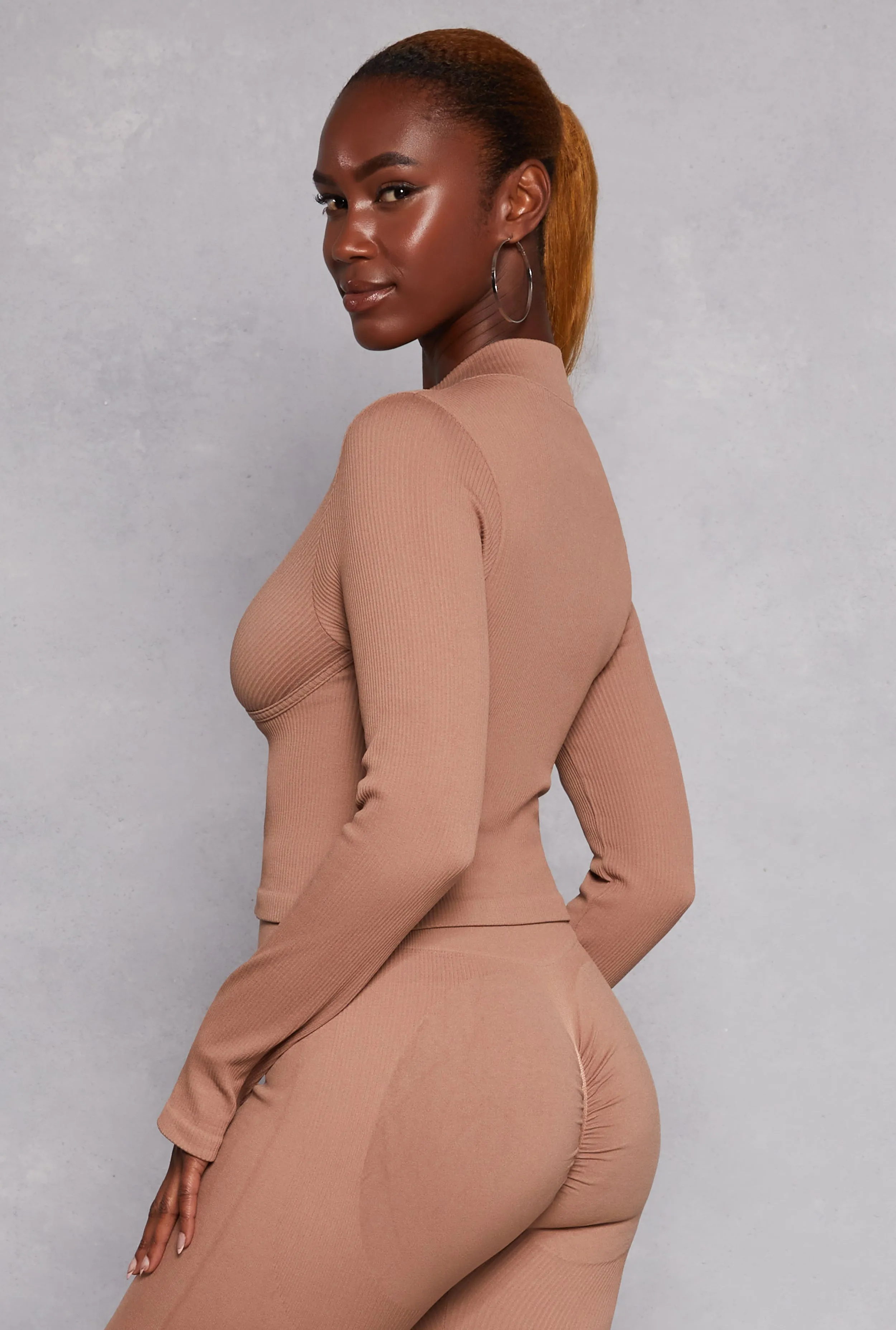 Solid Seamless Zip Front Cropped Track Jacket sold by Rainbow product image thumbnail 3