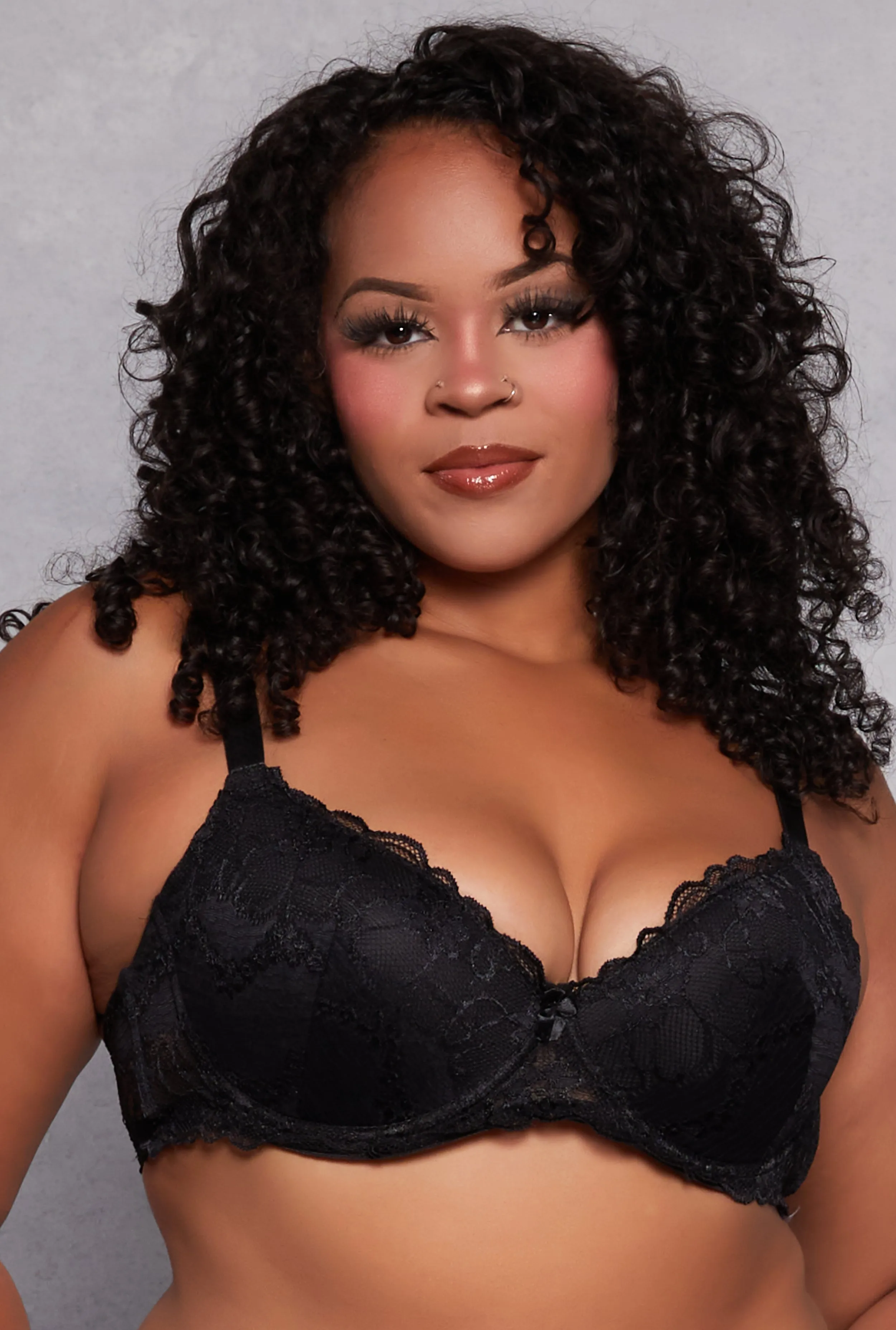 Plus Size Solid Scalloped Floral Lace Plunge Bra sold by Rainbow