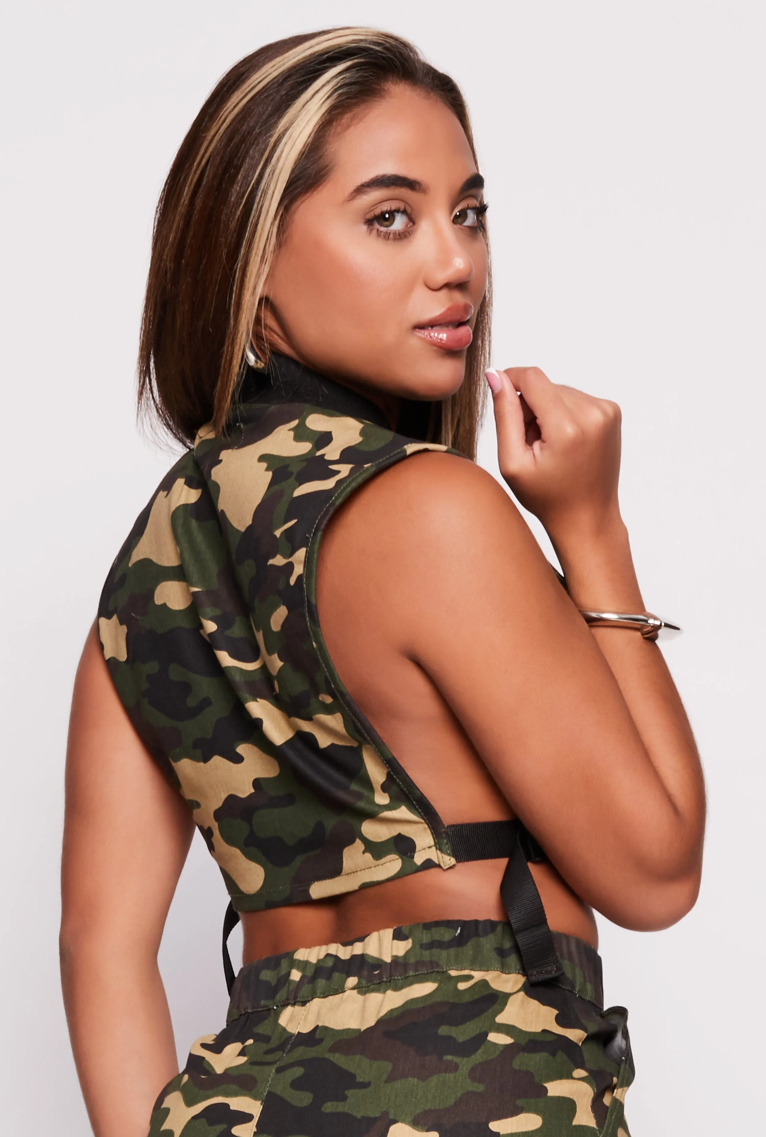 Pocket Detail Zip Front Vest sold by Rainbow product image thumbnail 3