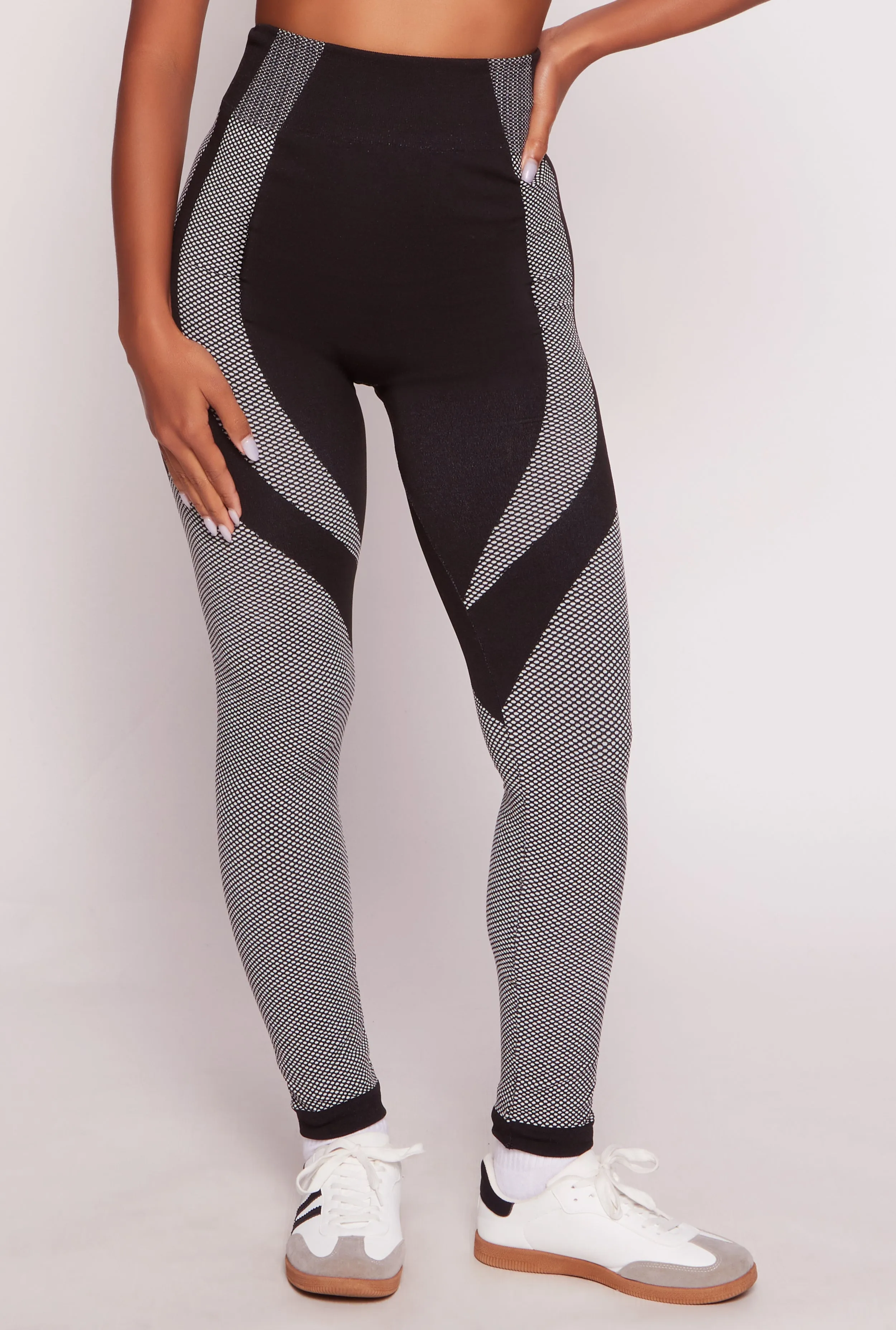 Seamless Color Block Leggings sold by Rainbow product image thumbnail 2