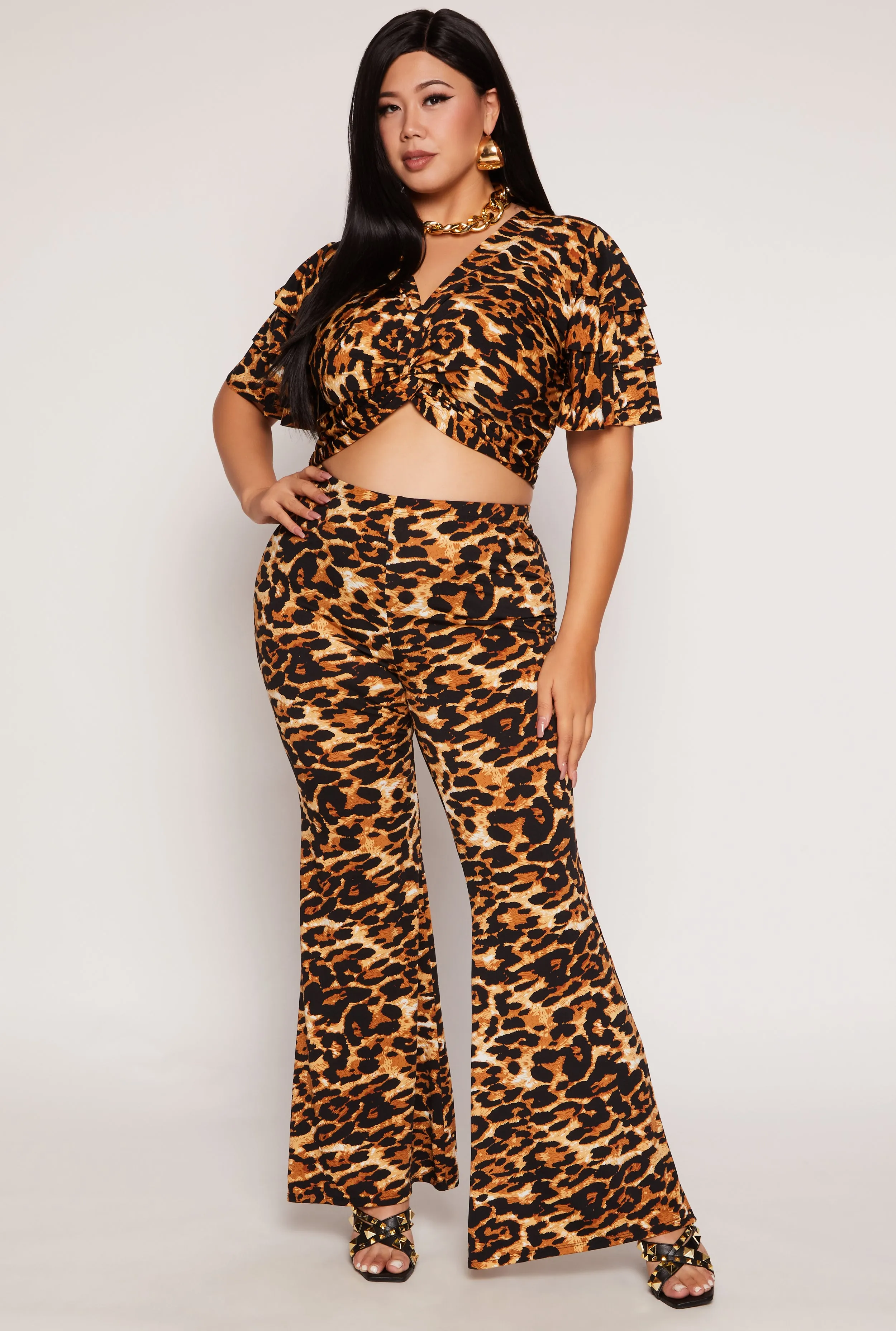 Plus Size Tiered Sleeve Twist Front Crop Top sold by Rainbow product image thumbnail 2