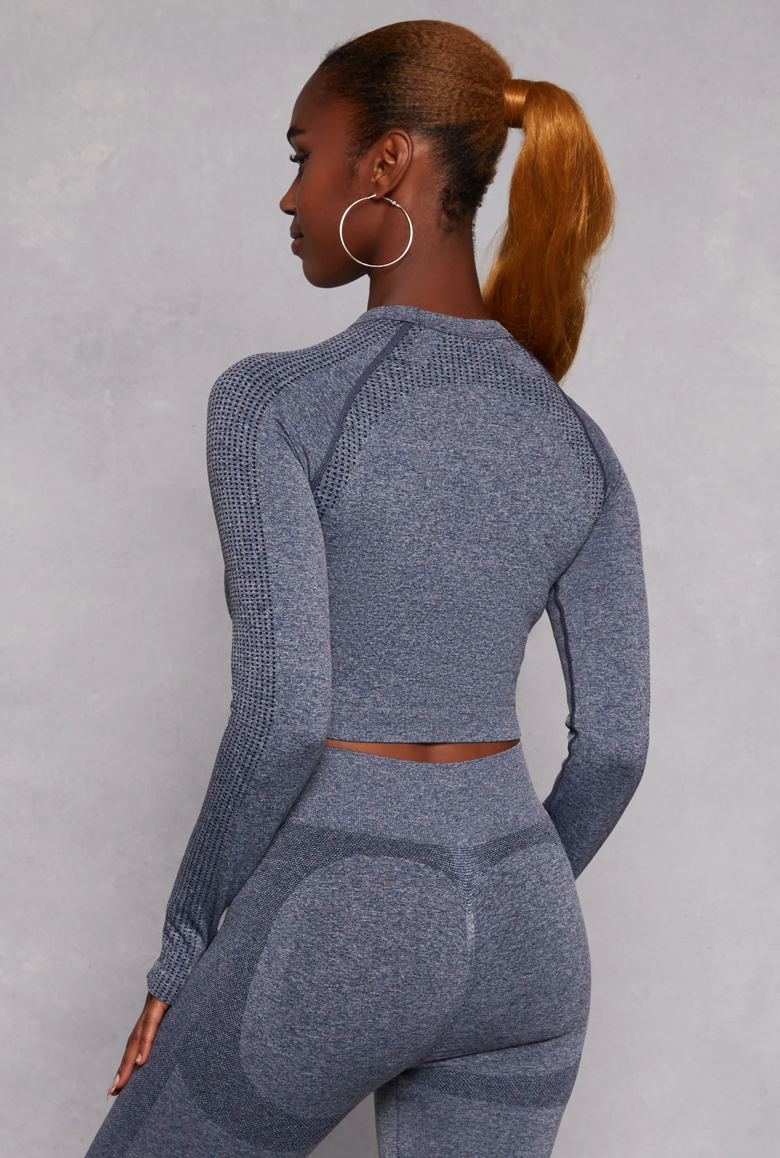 Seamless Long Sleeve Active Crop Top sold by Rainbow product image thumbnail 3