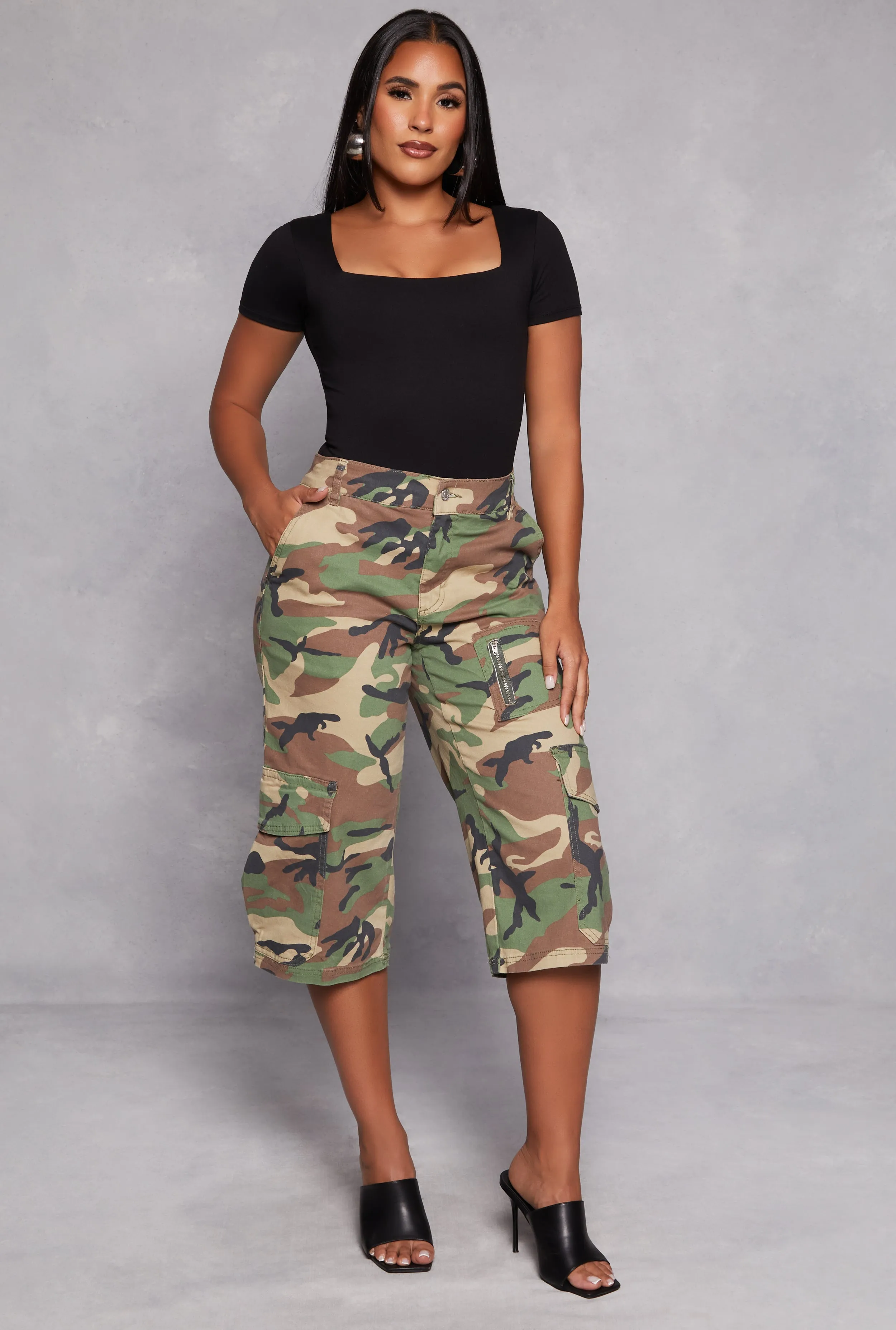 Basic Square Neck Short Sleeve Bodysuit sold by Rainbow product image thumbnail 2