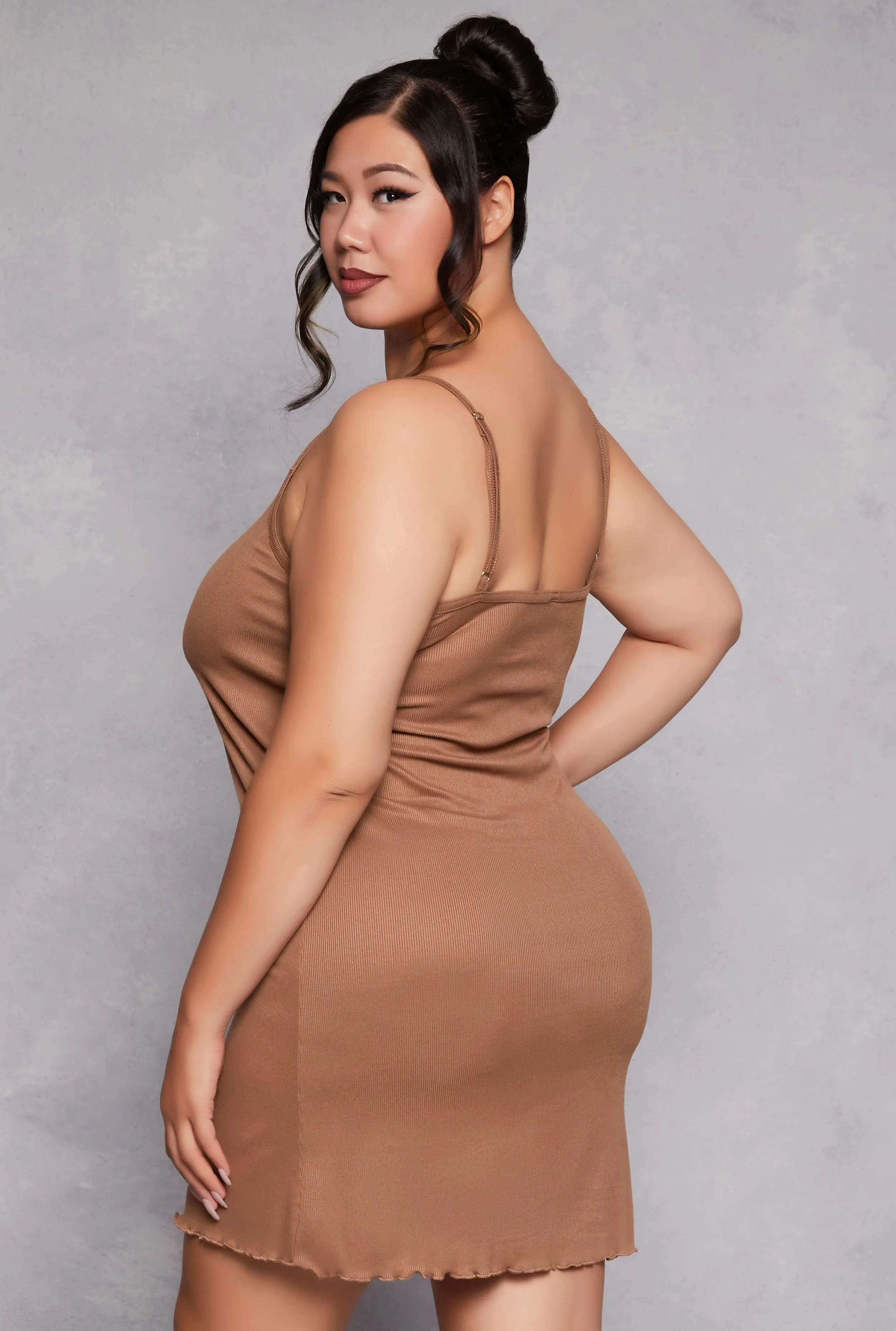 Plus Size Ribbed Lettuce Trim Cami Nightgown with Robe sold by Rainbow product image thumbnail 5