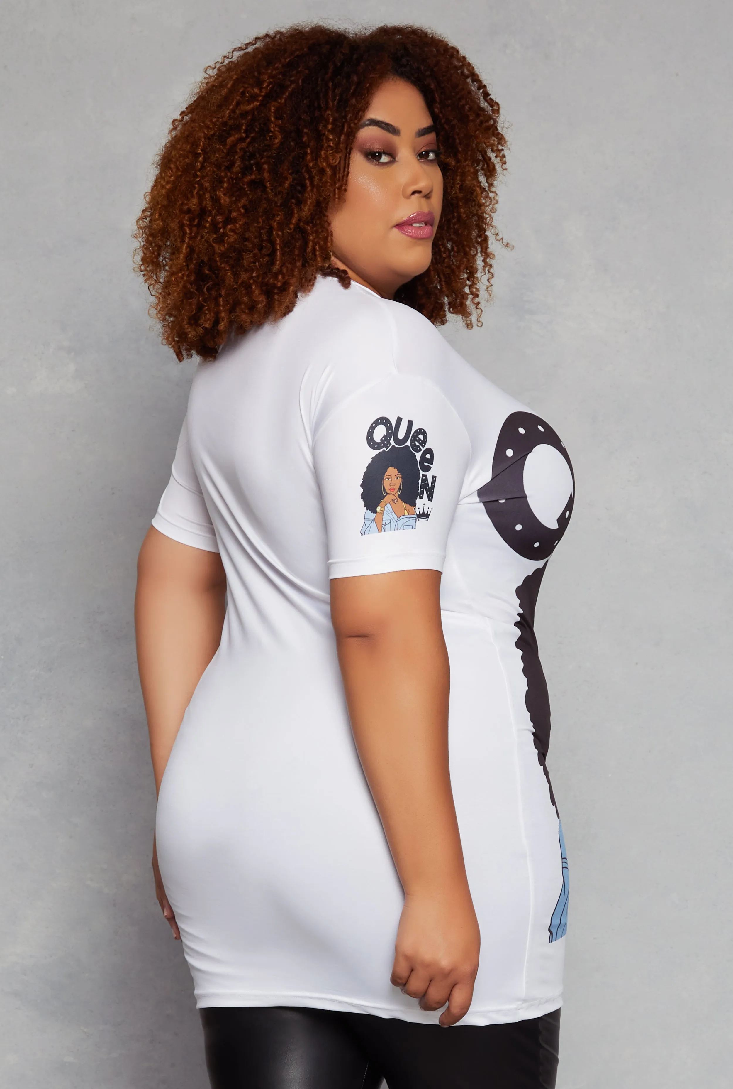 Plus Size Queen Graphic Top sold by Rainbow product image thumbnail 3