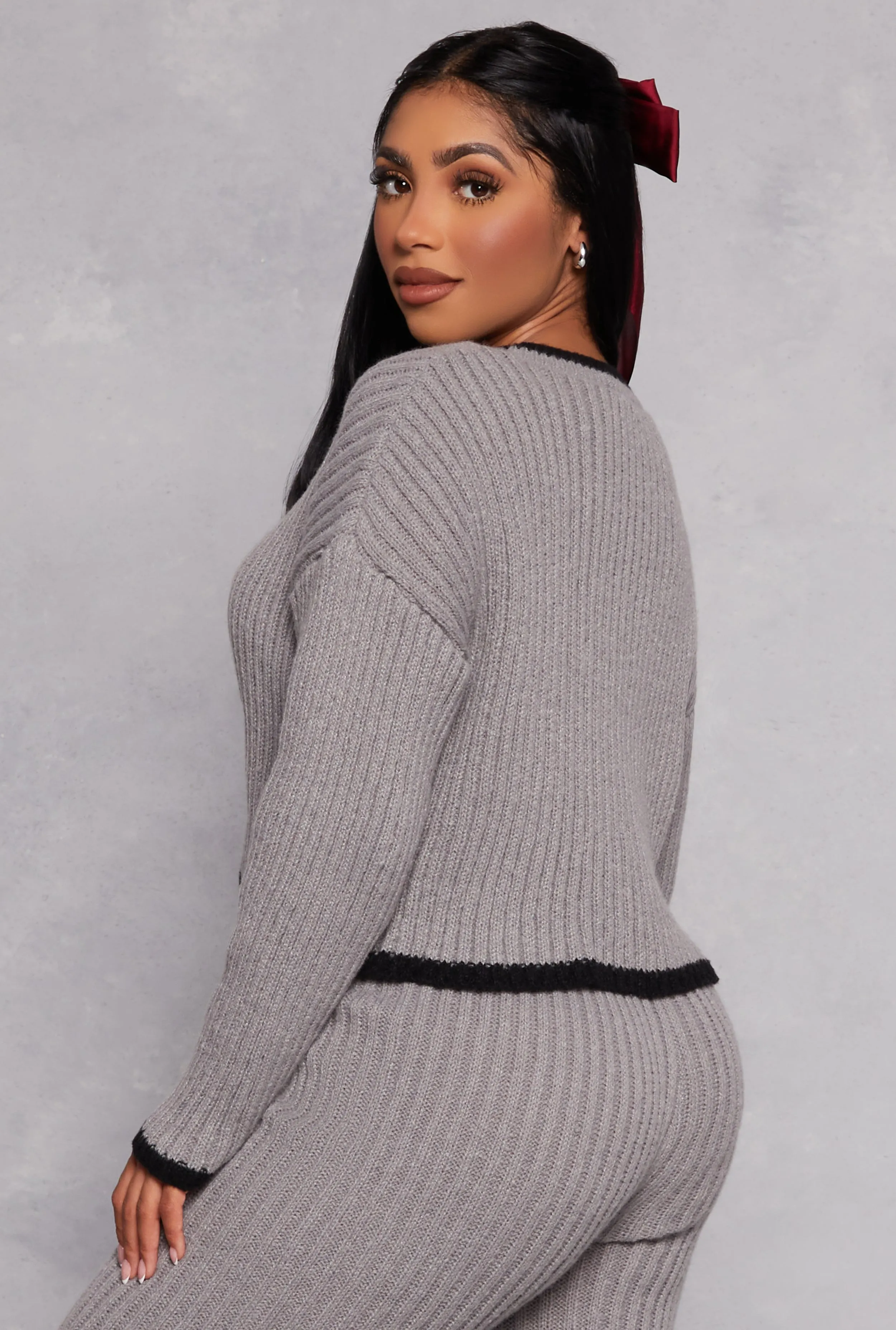 Ribbed Contrast Trim Long Sleeve Sweater sold by Rainbow product image thumbnail 3