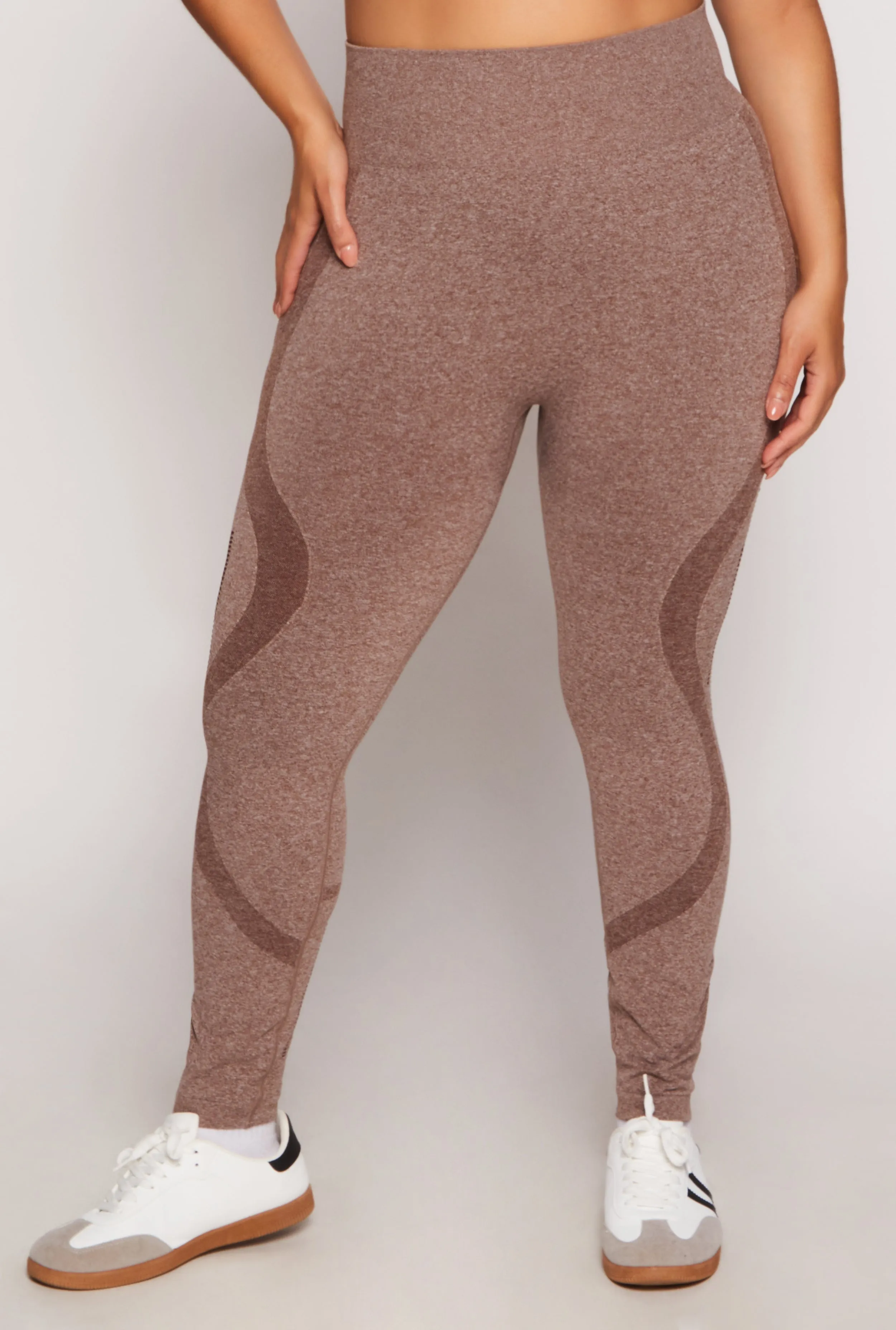 Plus Size Seamless Laser Cut Leggings sold by Rainbow product image thumbnail 2