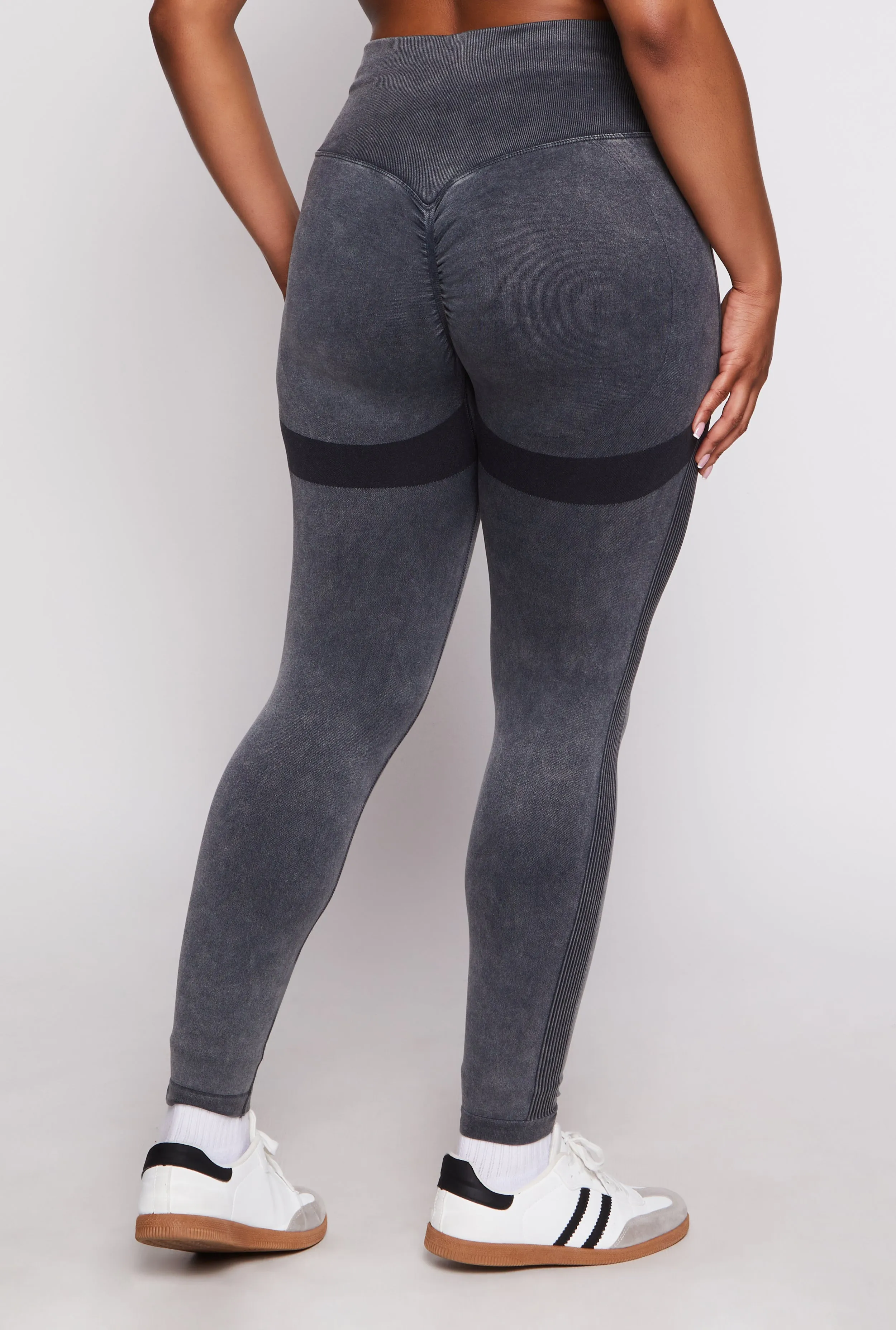 Plus Size Ribbed Knit High Waisted Crossover Leggings sold by Rainbow product image thumbnail 3