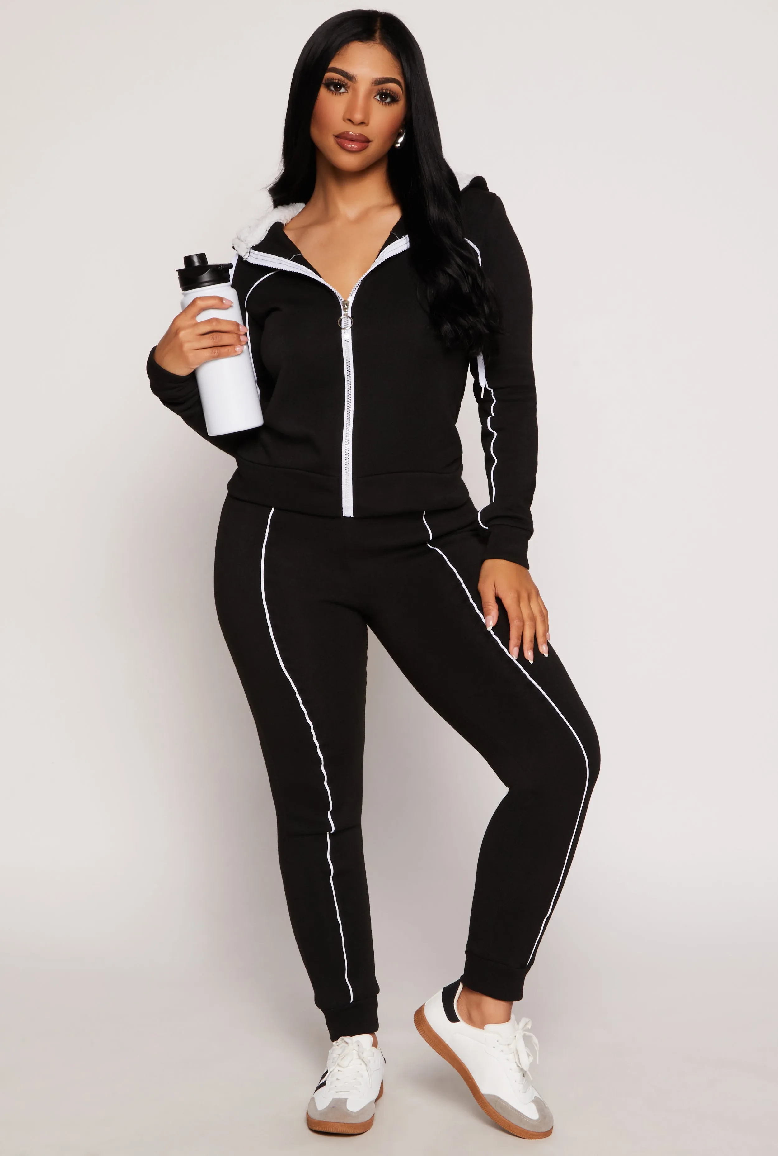 Contrast Piping Zip Sherpa Hooded Sweatshirt sold by Rainbow product image thumbnail 2