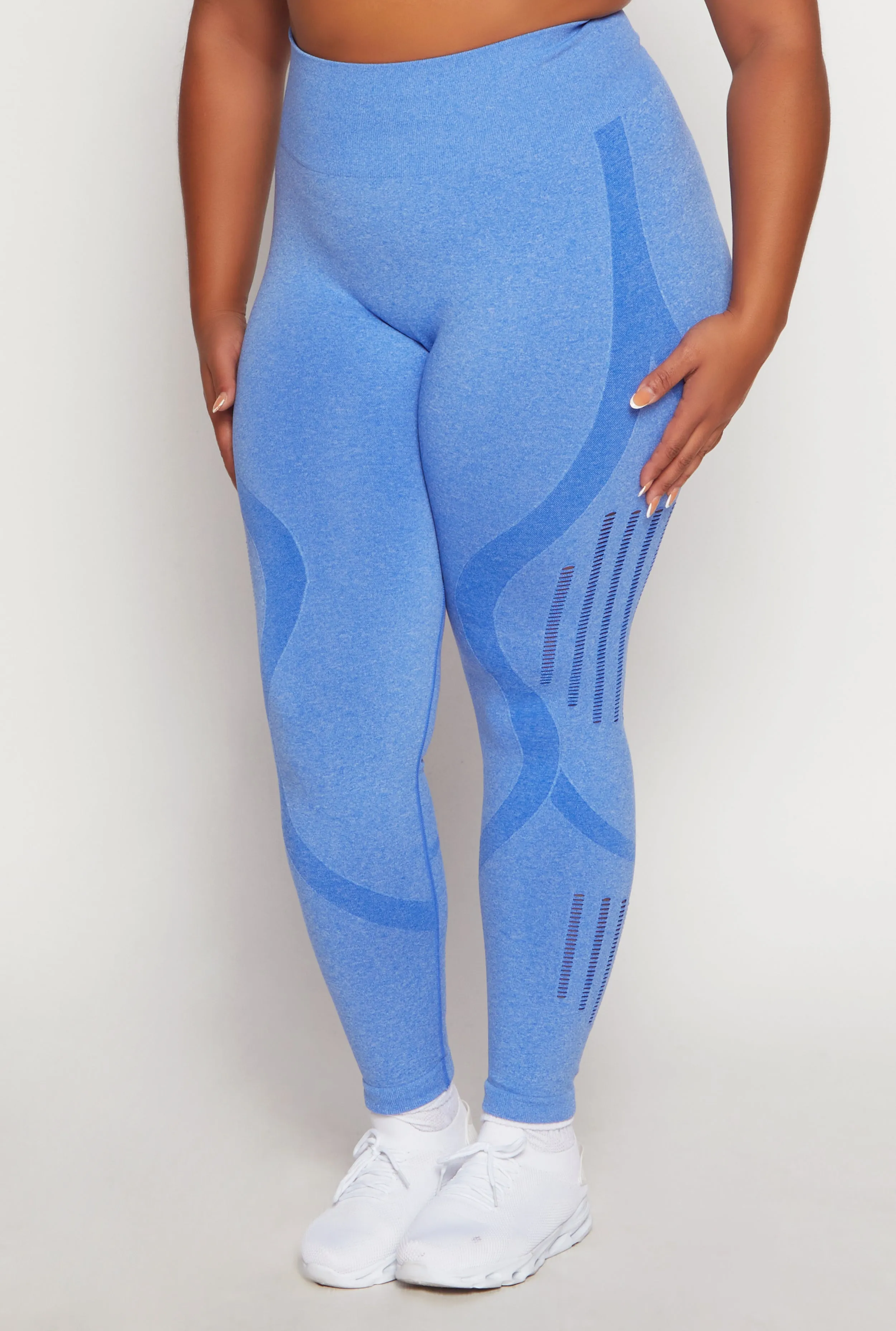 Plus Size Seamless Laser Cut Leggings sold by Rainbow product image thumbnail 2