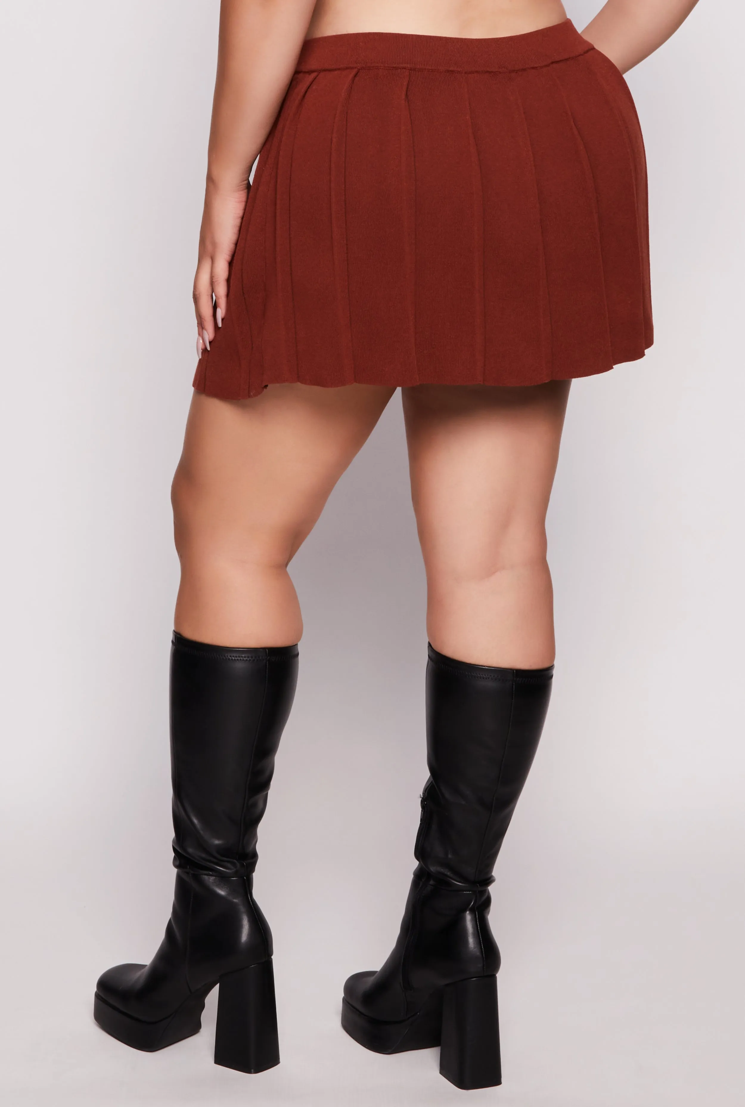Plus Size Daisy Knit Pleated Mini Skort sold by Rainbow product image thumbnail 5