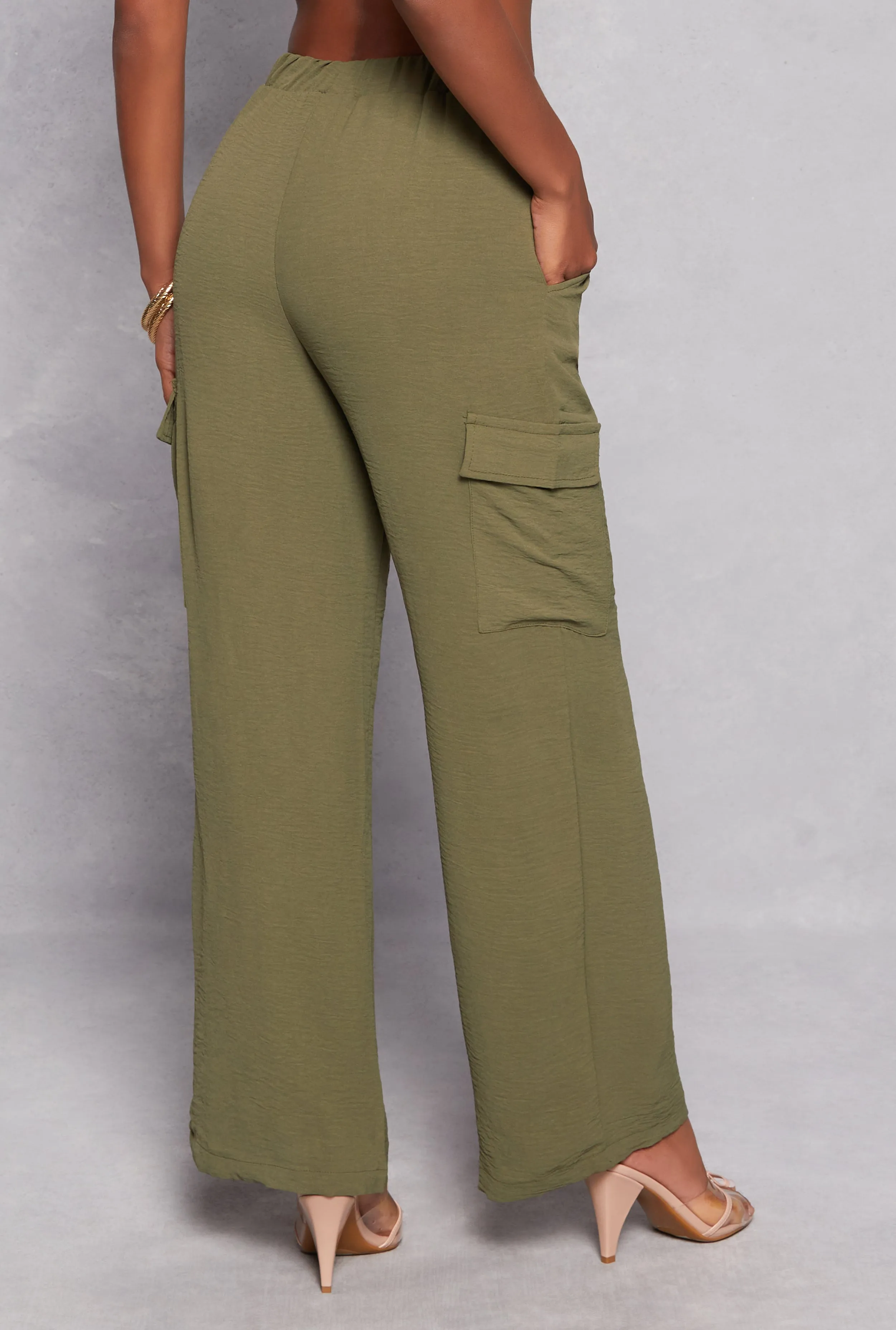 Airy Crepe Knit Cargo Wide Leg Pants sold by Rainbow product image thumbnail 3