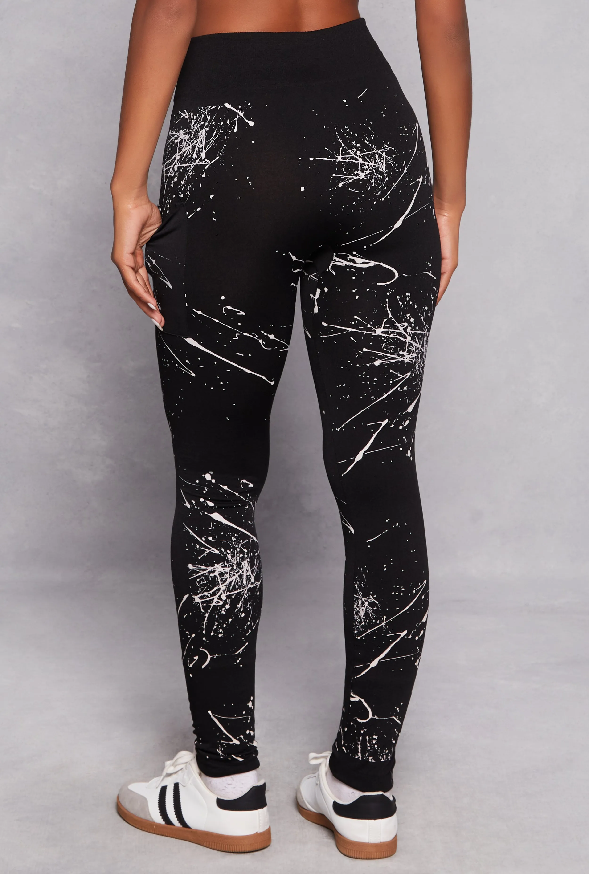 Seamless Paint Splatter Side Pocket Leggings sold by Rainbow product image thumbnail 3