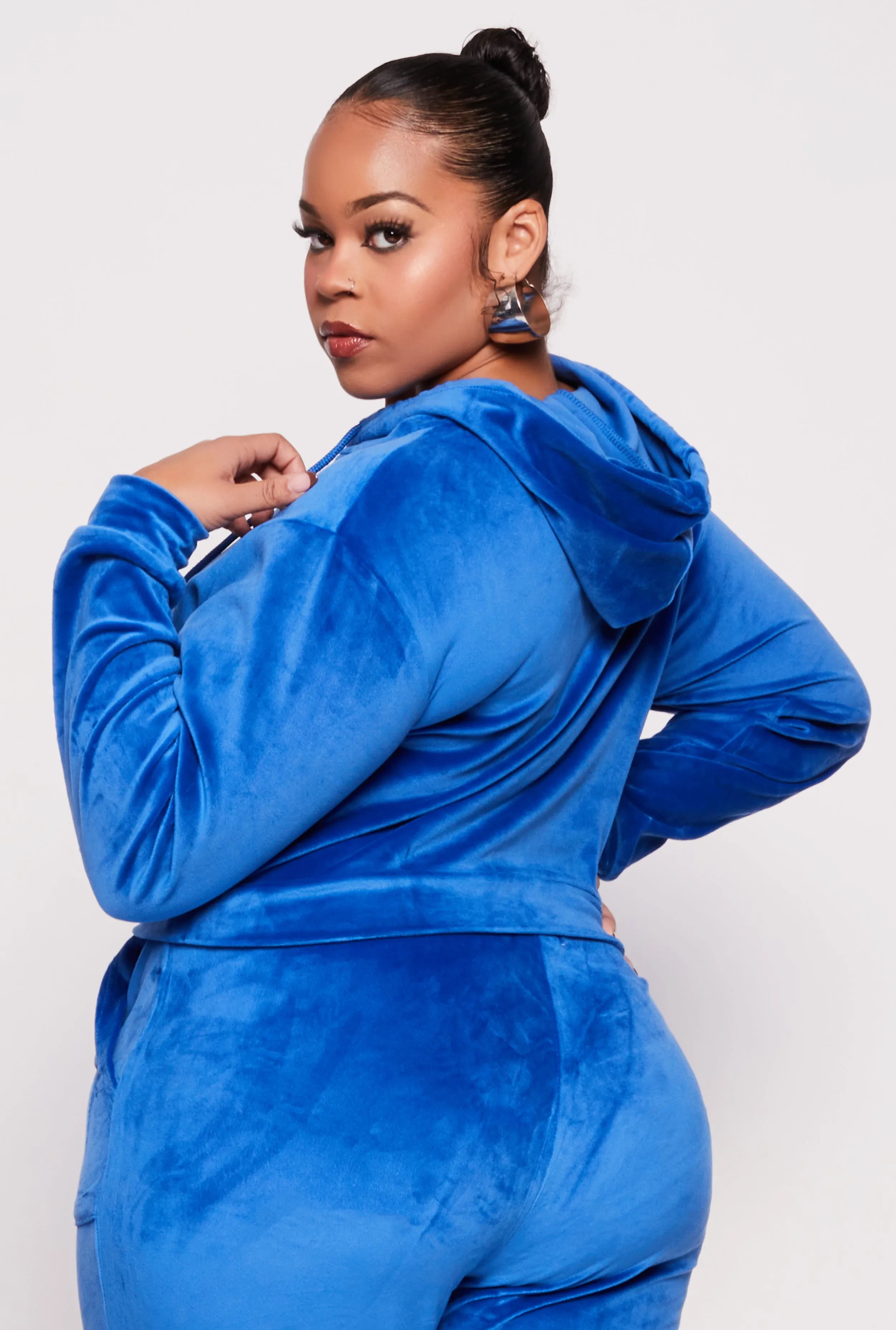 Plus Size Velour Cropped Zip Front Hoodie sold by Rainbow product image thumbnail 3