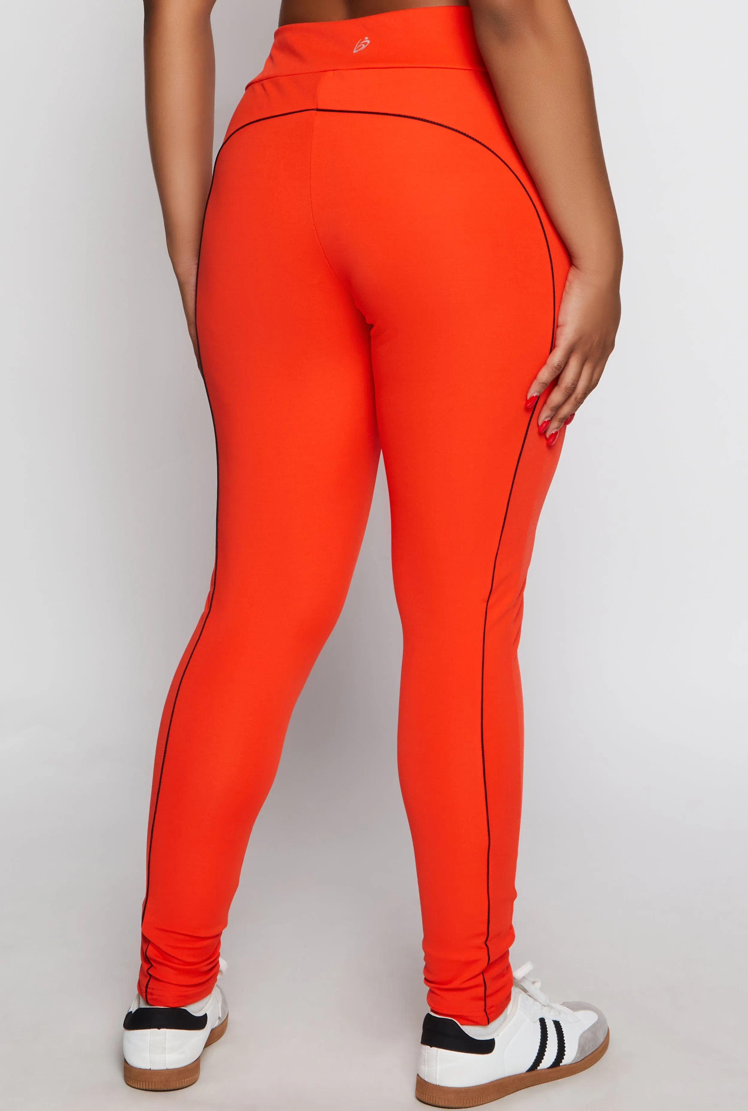 Plus Size Contrast Trim Active Leggings sold by Rainbow product image thumbnail 3