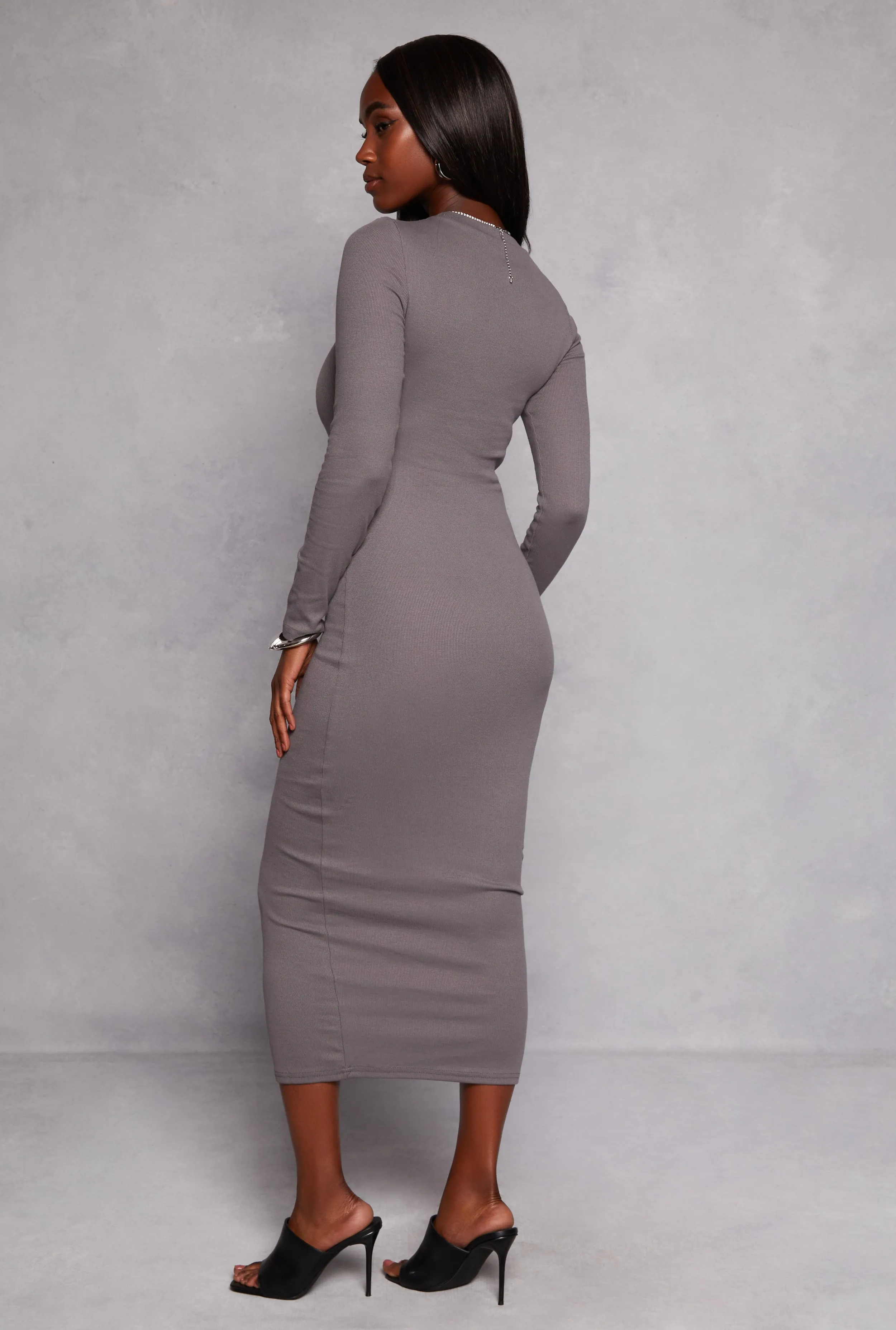 Daisy Ribbed Crew Neck Midi Dress sold by Rainbow product image thumbnail 3