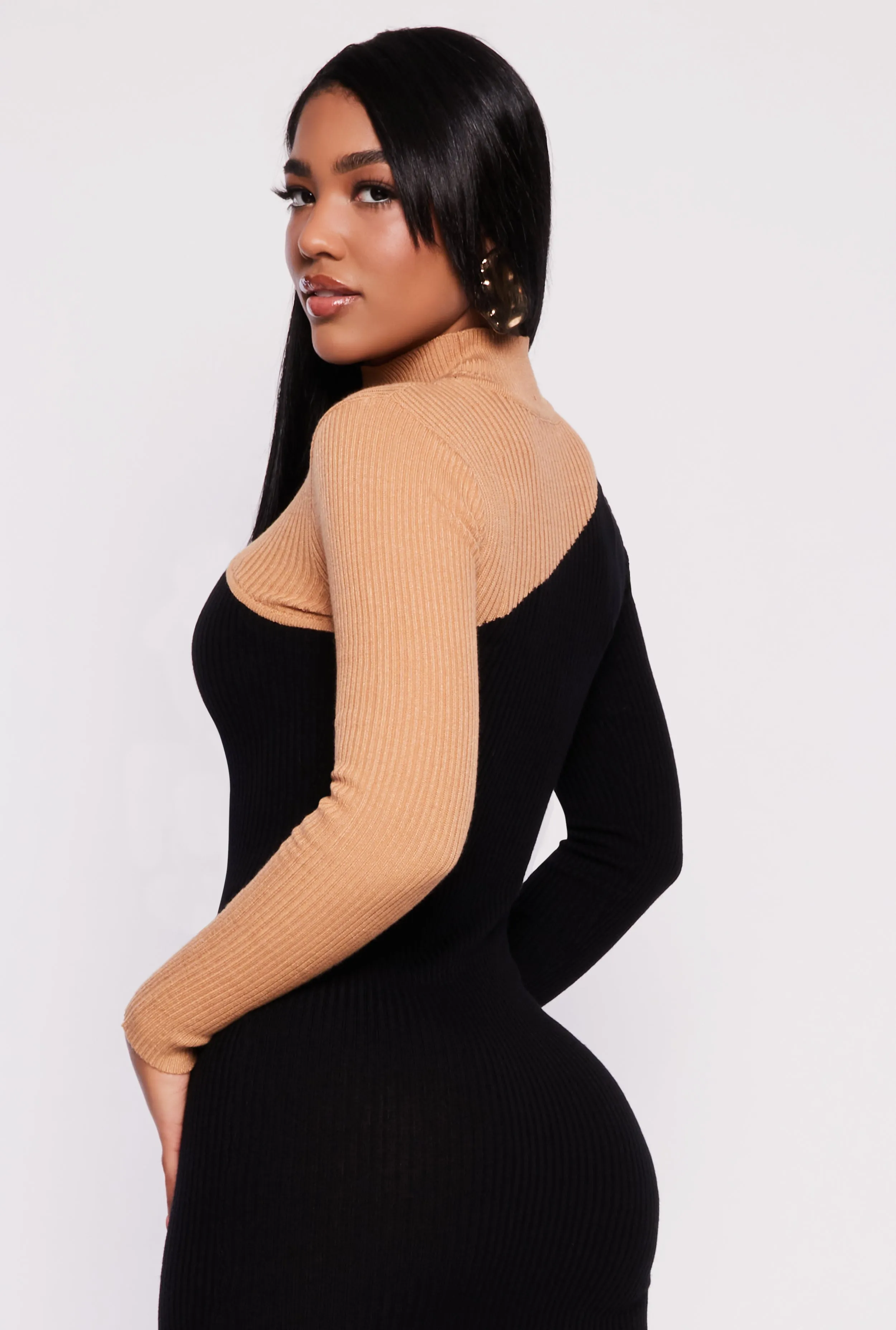 Asymmetrical Keyhole Color Blocked Sweater Dress sold by Rainbow product image thumbnail 3