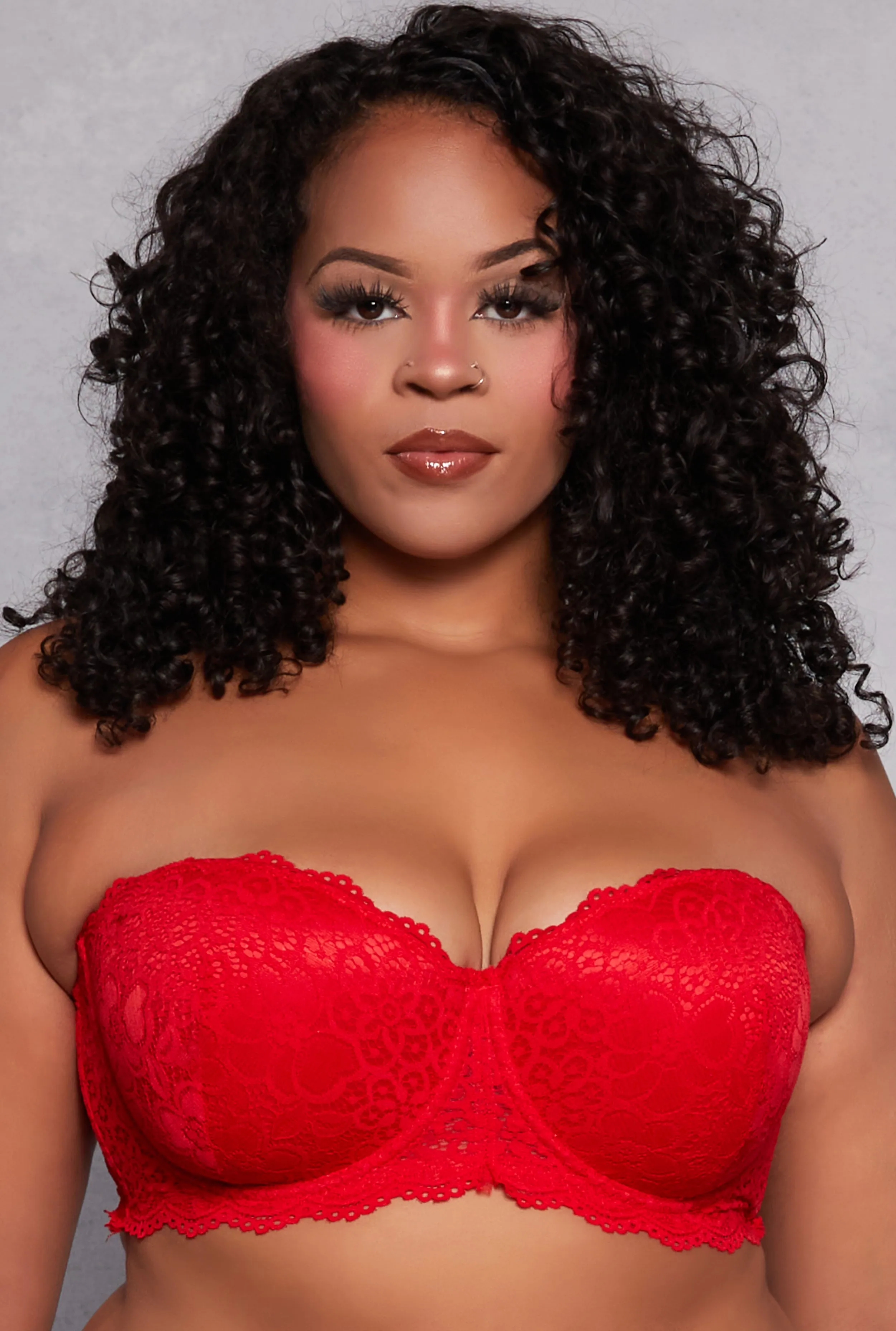 Plus Size Lace Scalloped Balconette Bra | Converts to Strapless sold by Rainbow product image thumbnail 3